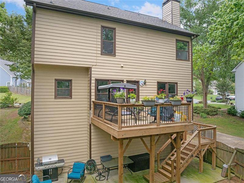 Woodstock, GA 30189,404 PINE GROVE WAY
