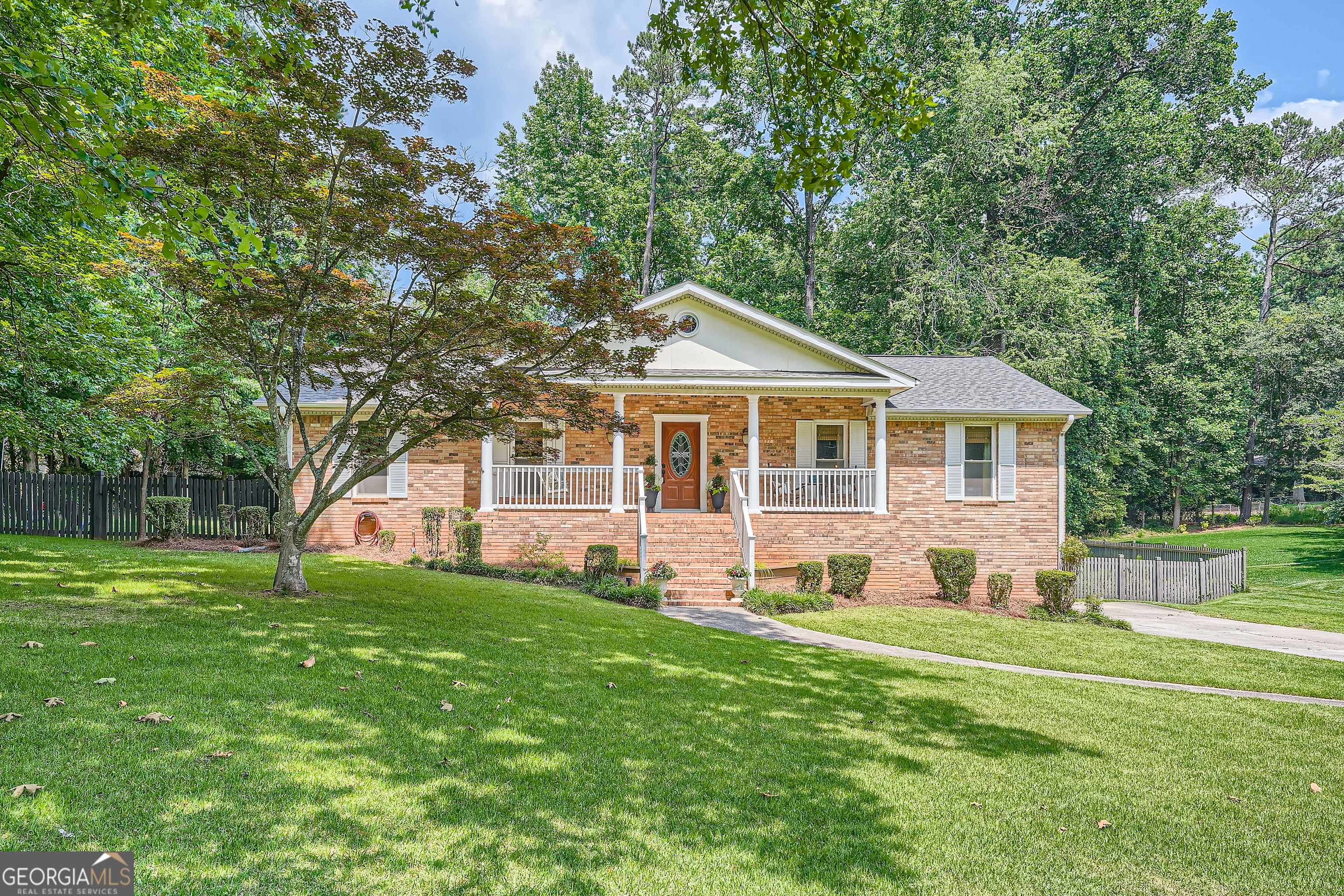 Duluth, GA 30096,3812 Chattawood DR