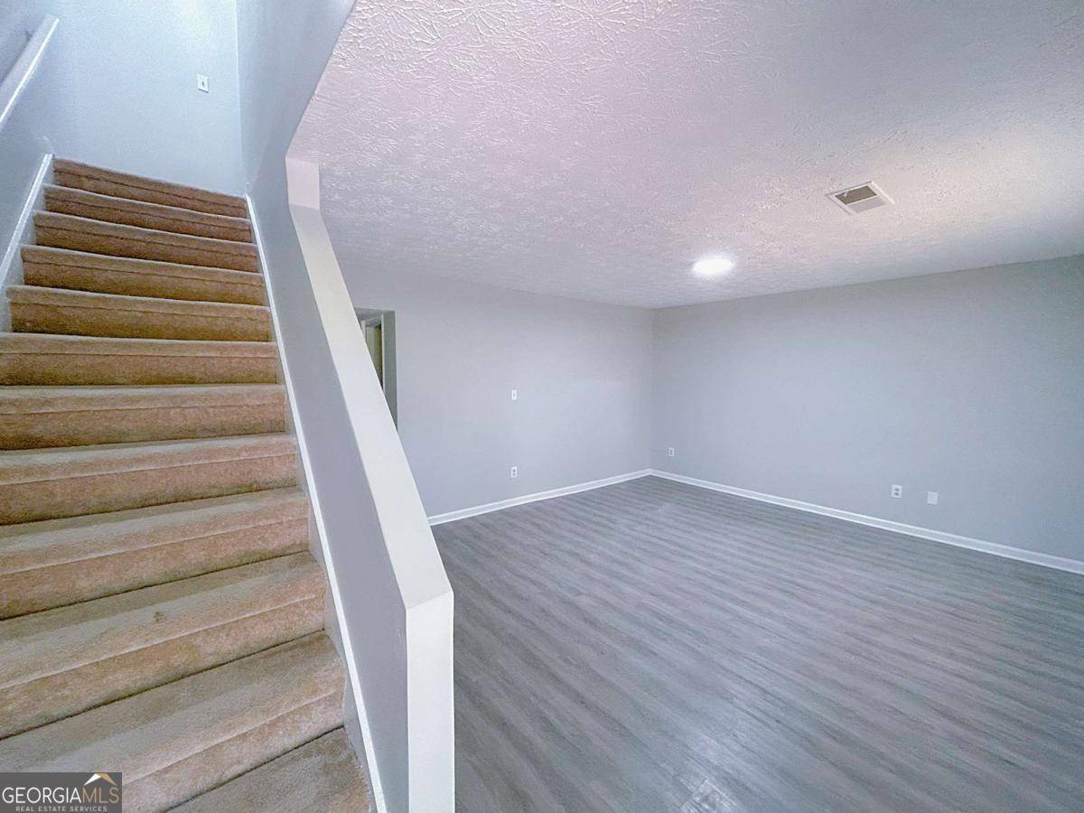 Atlanta, GA 30344,1820 Neely AVE