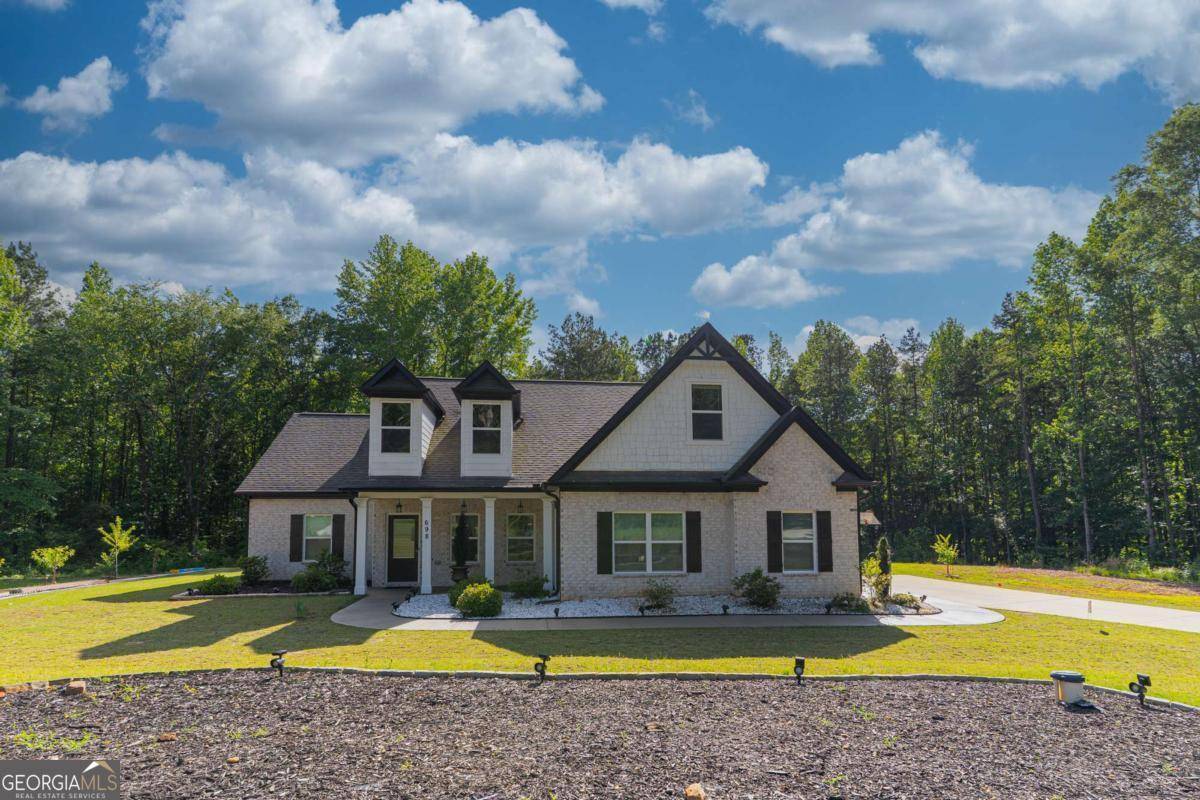Maysville, GA 30558,698 Dixon Bridge RD