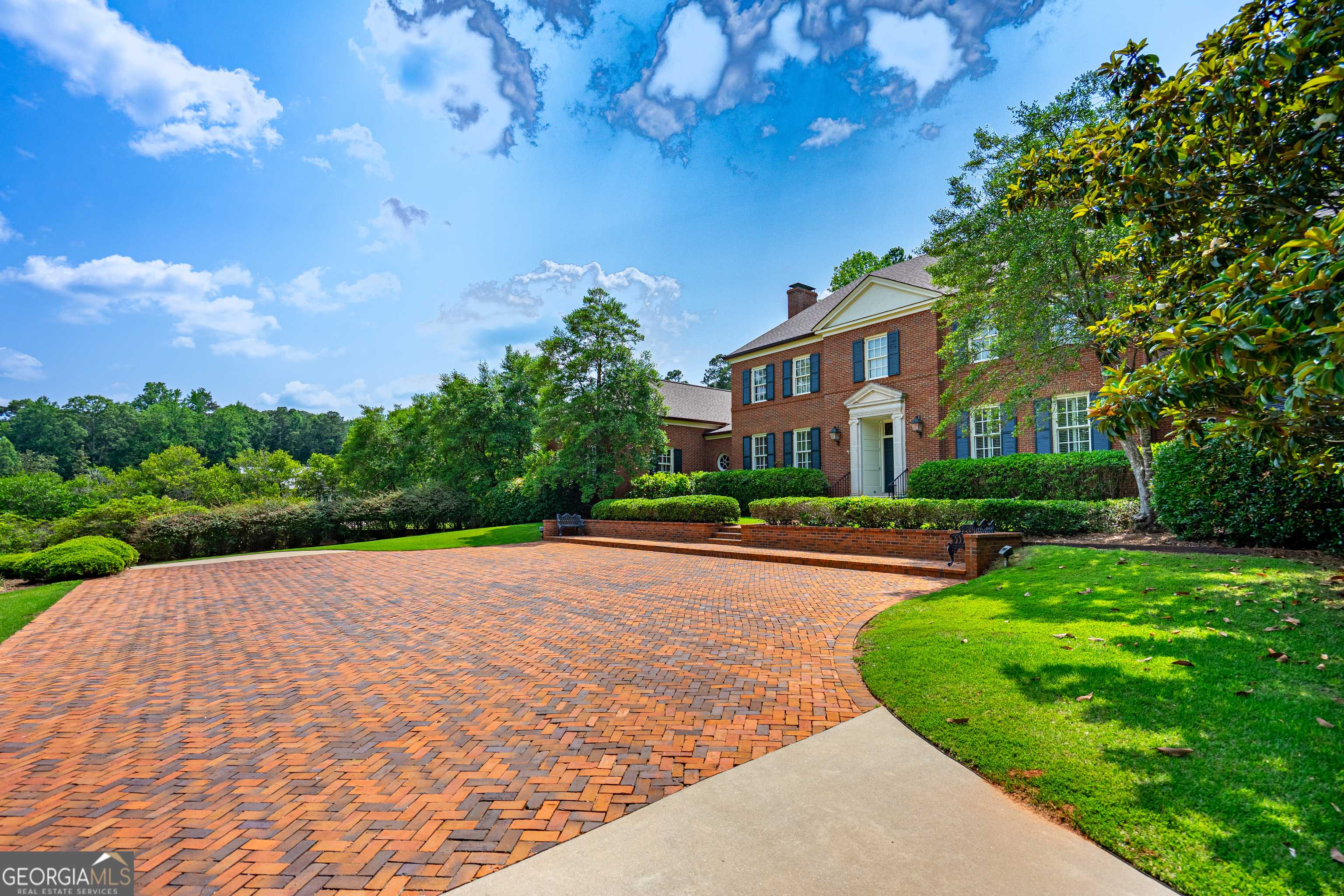Lagrange, GA 30240,603 Country Club RD
