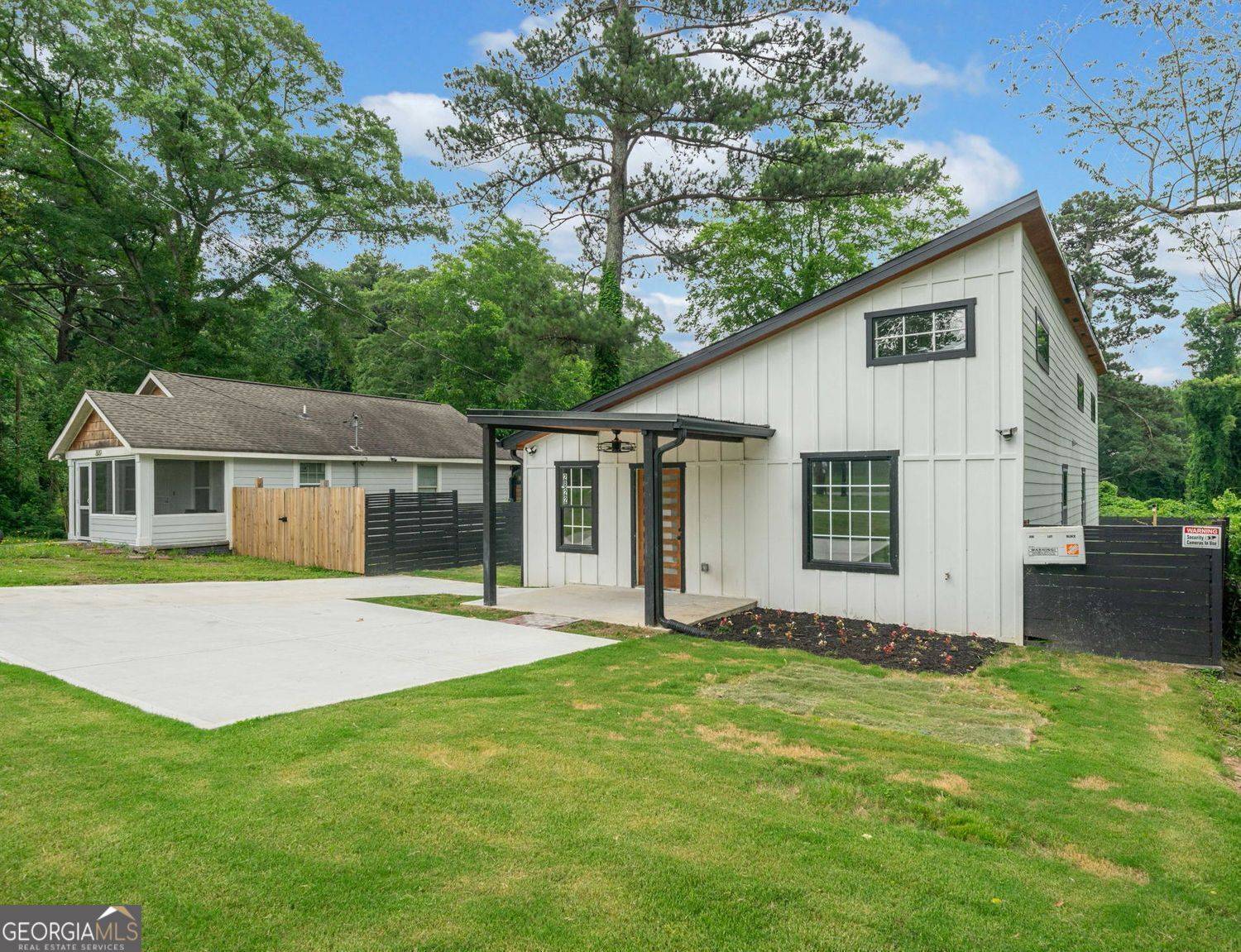 Atlanta, GA 30354,2822 Waters RD SW