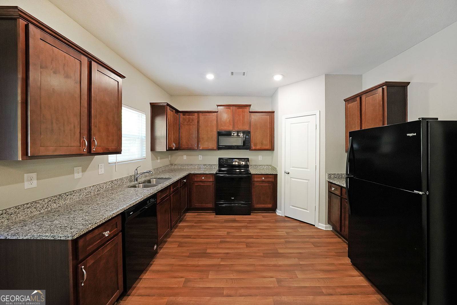 Athens, GA 30606,363 Morning DR