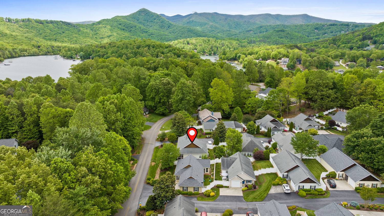 Hiawassee, GA 30546,419 Long View CIR
