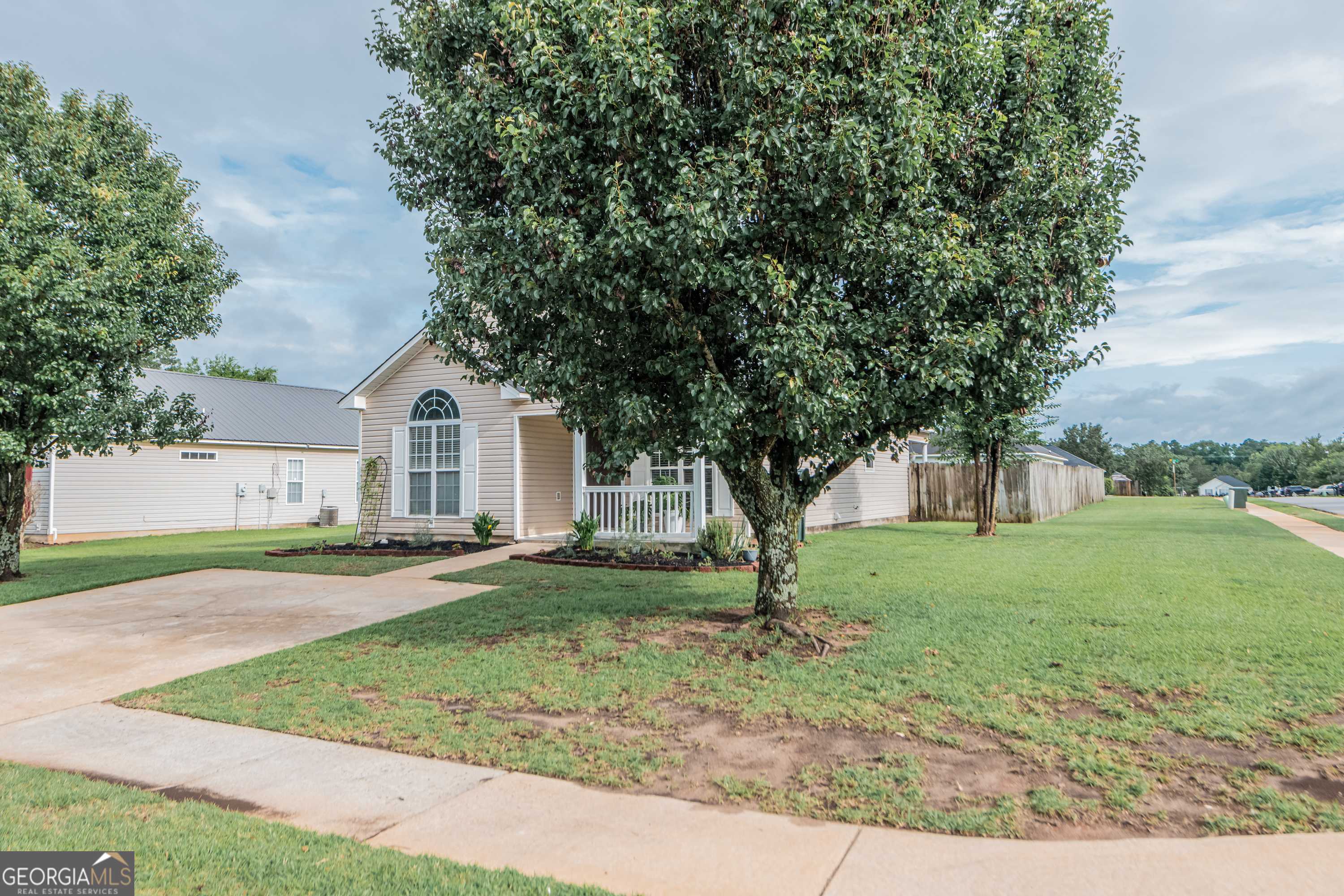 Warner Robins, GA 31088,101 Barley PL