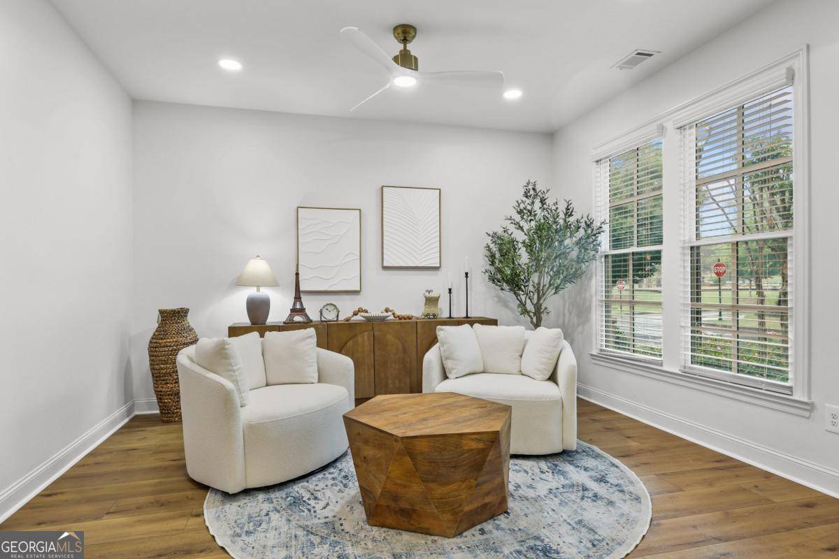 Smyrna, GA 30082,2013 White Cypress CT