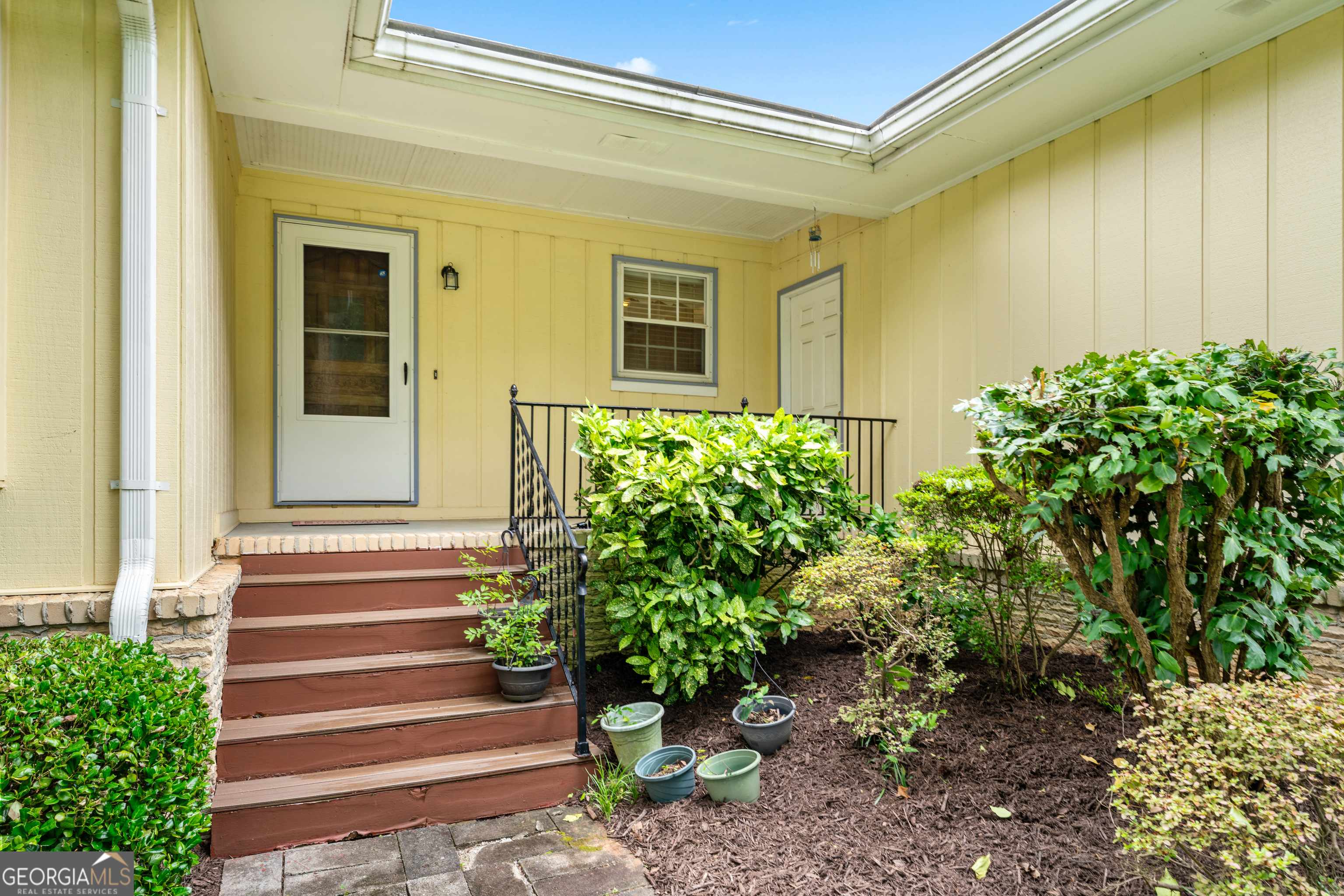 Lilburn, GA 30047,322 Emily DR SW