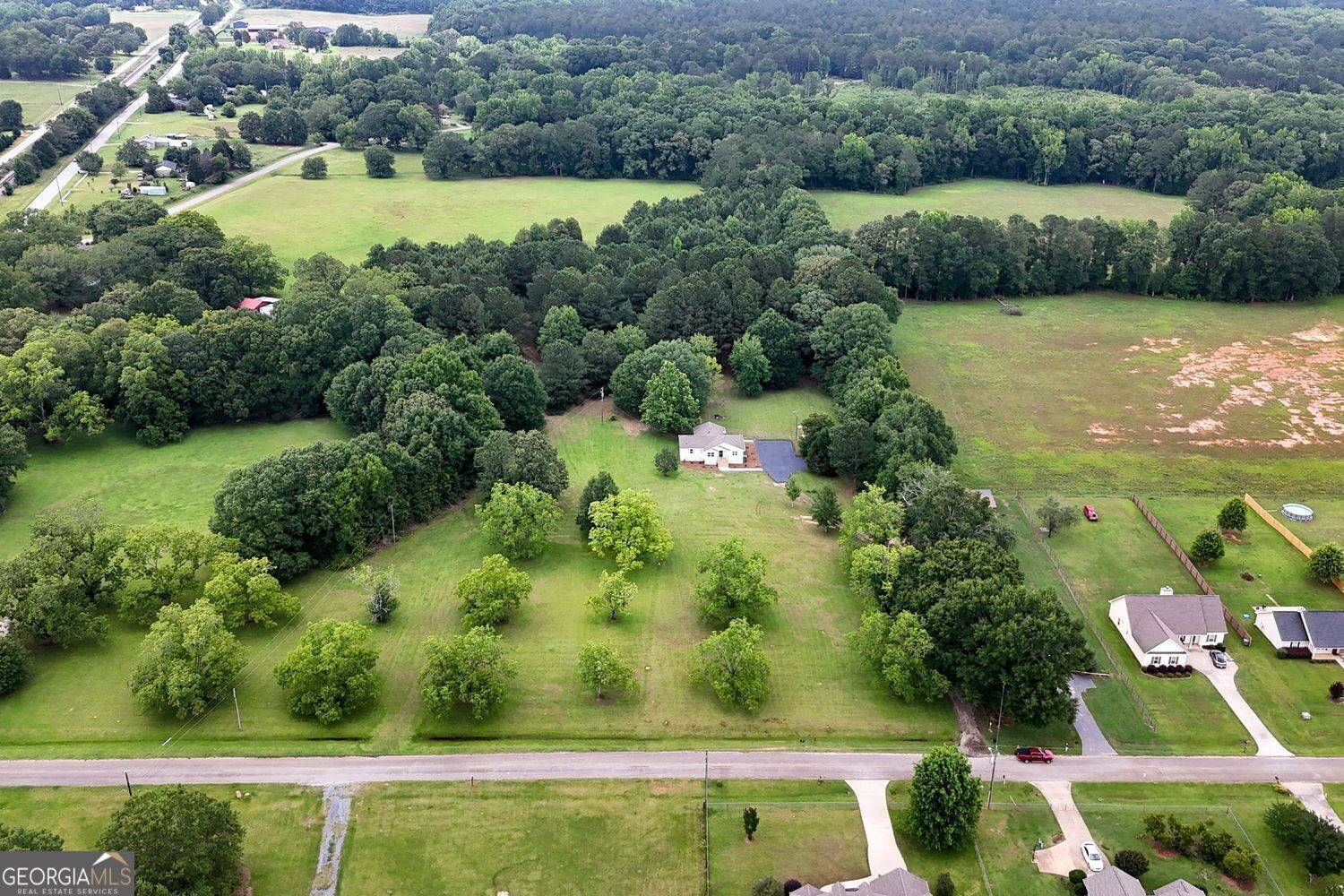 Milner, GA 30257,134 Mathews RD