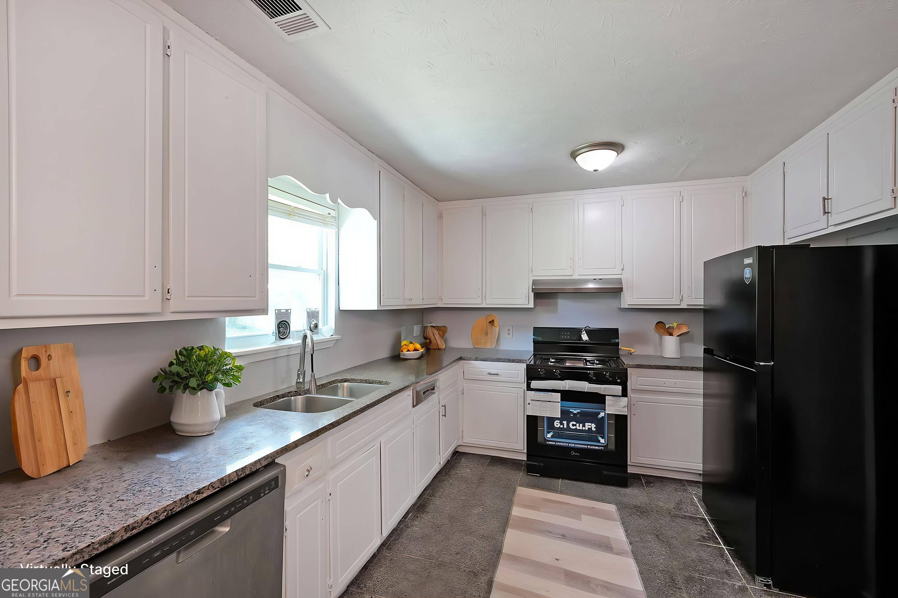 Conyers, GA 30012,1249 Pinedale CIR NW