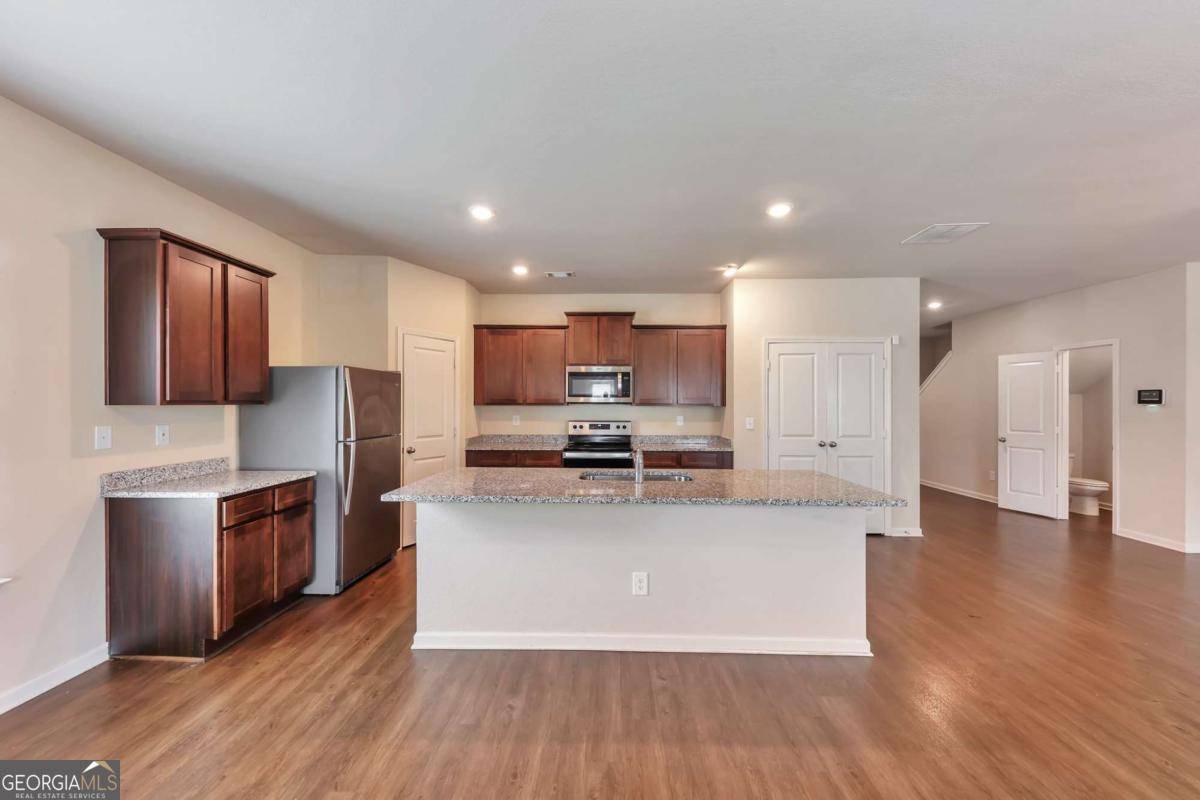 Locust Grove, GA 30248,513 Moline WAY