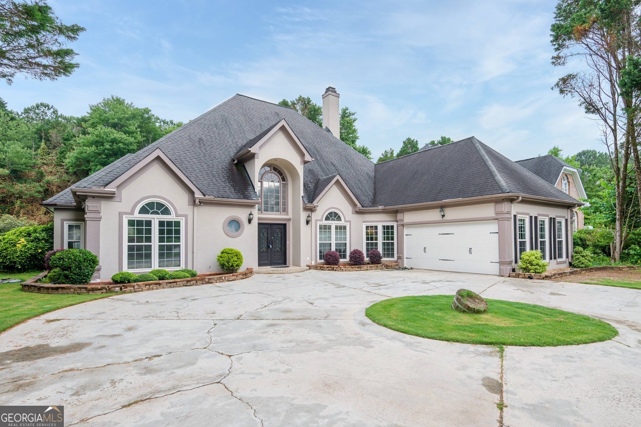 Johns Creek, GA 30097,6065 Standard View DR