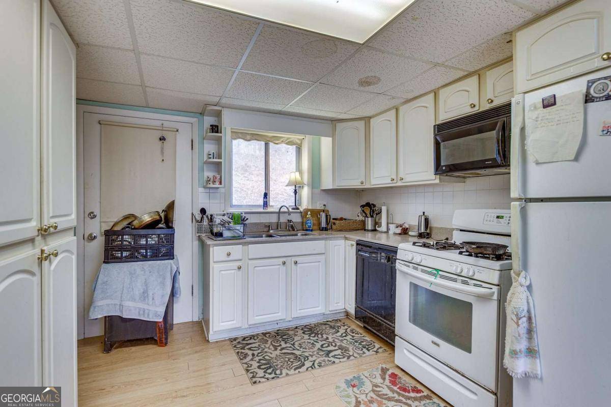 Kennesaw, GA 30144,1036 Wooten Lake RD NW