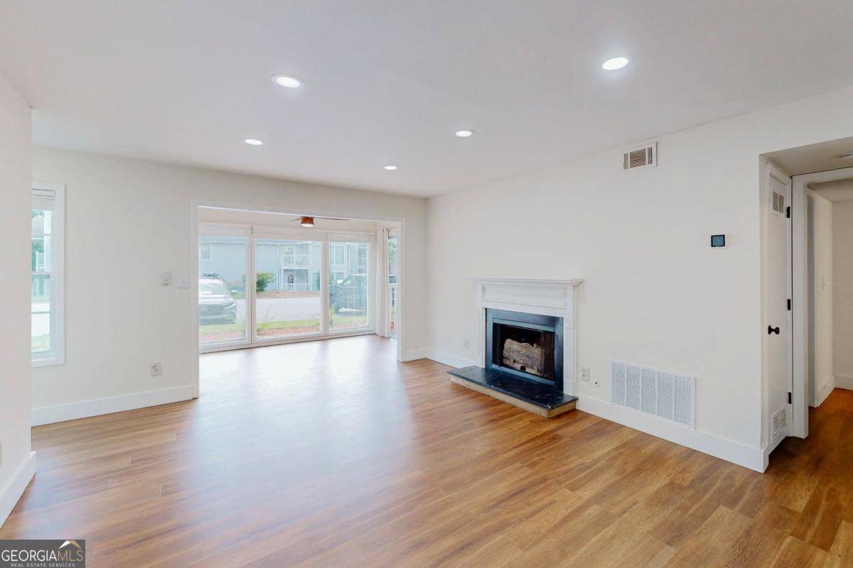 Marietta, GA 30067,1601 Augusta DR SE