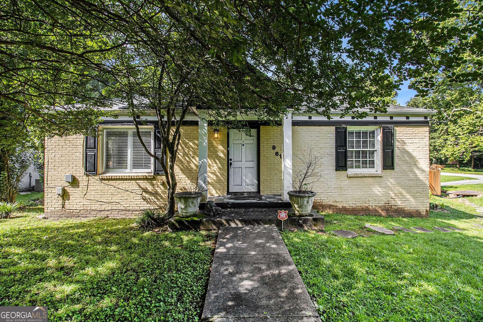 Atlanta, GA 30324,961 Lindbergh DR NE