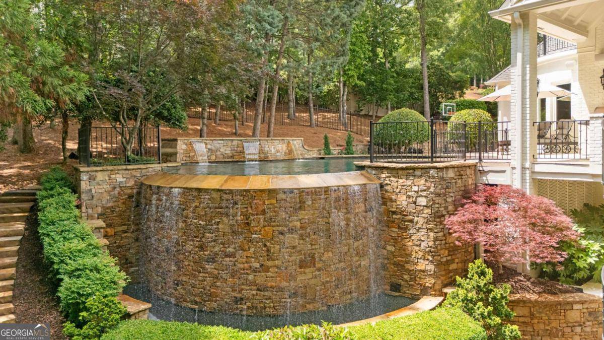 Johns Creek, GA 30022,8957 Old Southwick PASS