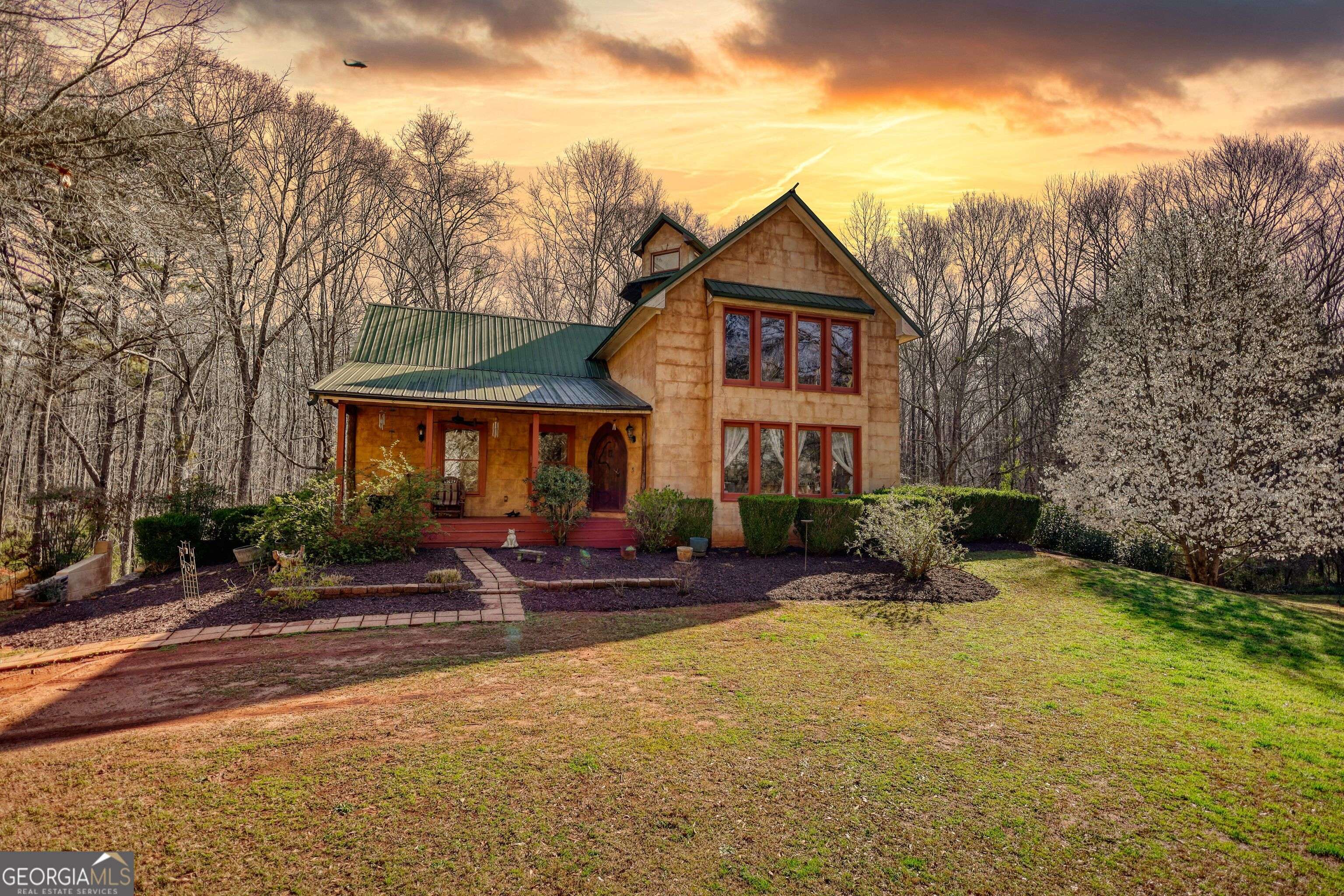 Covington, GA 30016,5642 N Highway 212