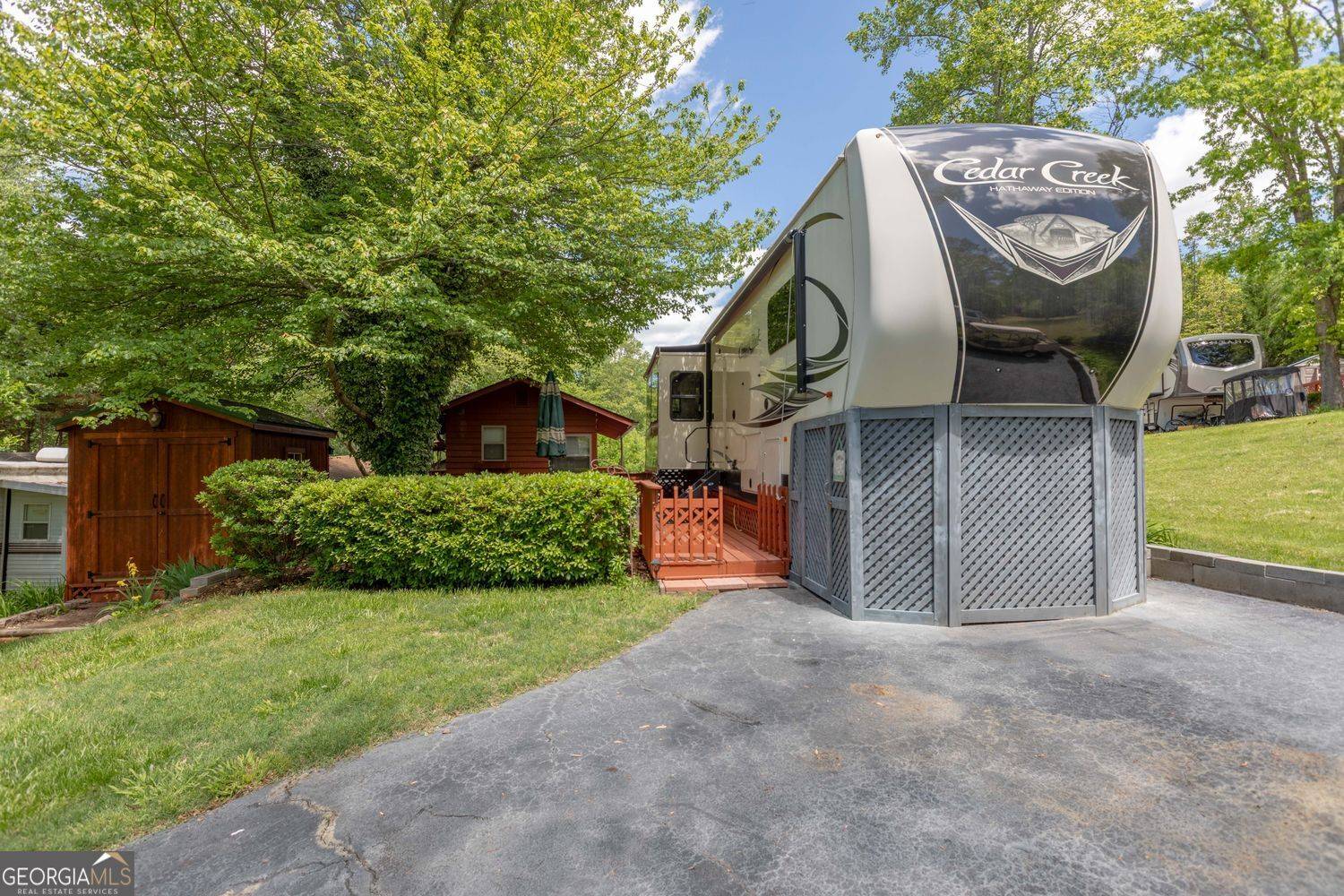 Cleveland, GA 30528,43 Tip Top CIR