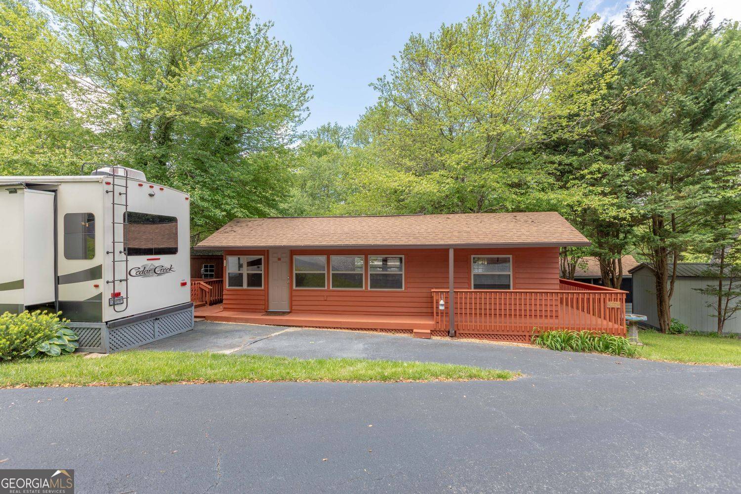 Cleveland, GA 30528,43 Tip Top CIR