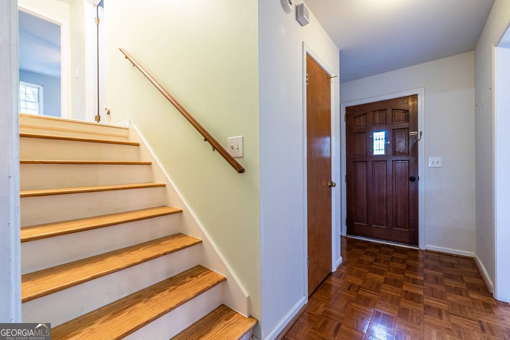 Stone Mountain, GA 30083,1236 S Shadygrove CT