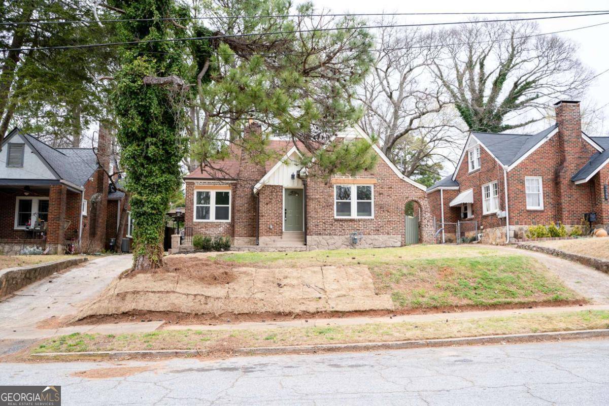 Atlanta, GA 30344,1395 Winburn DR