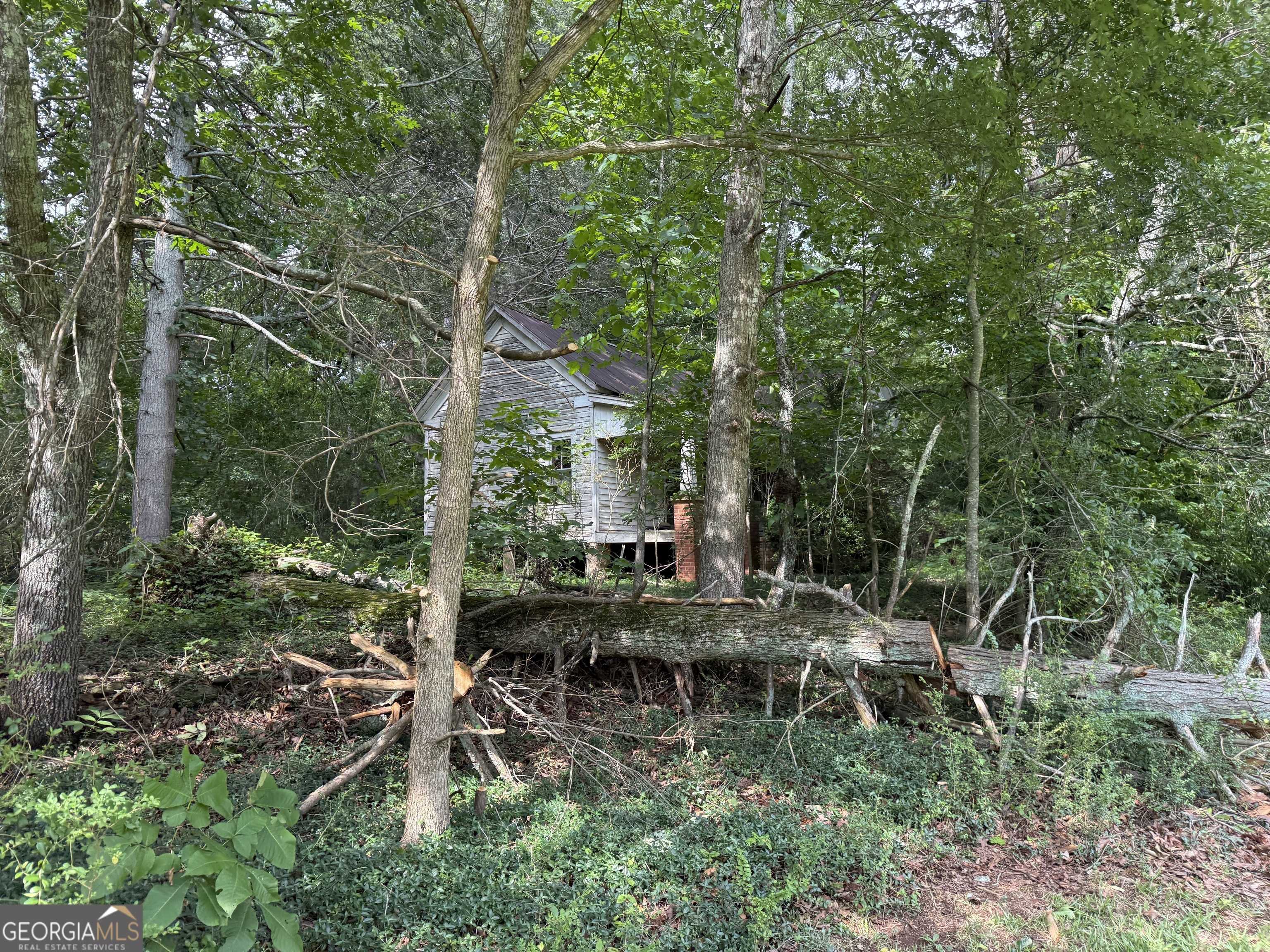Clermont, GA 30527,6552 Shoal Creek RD