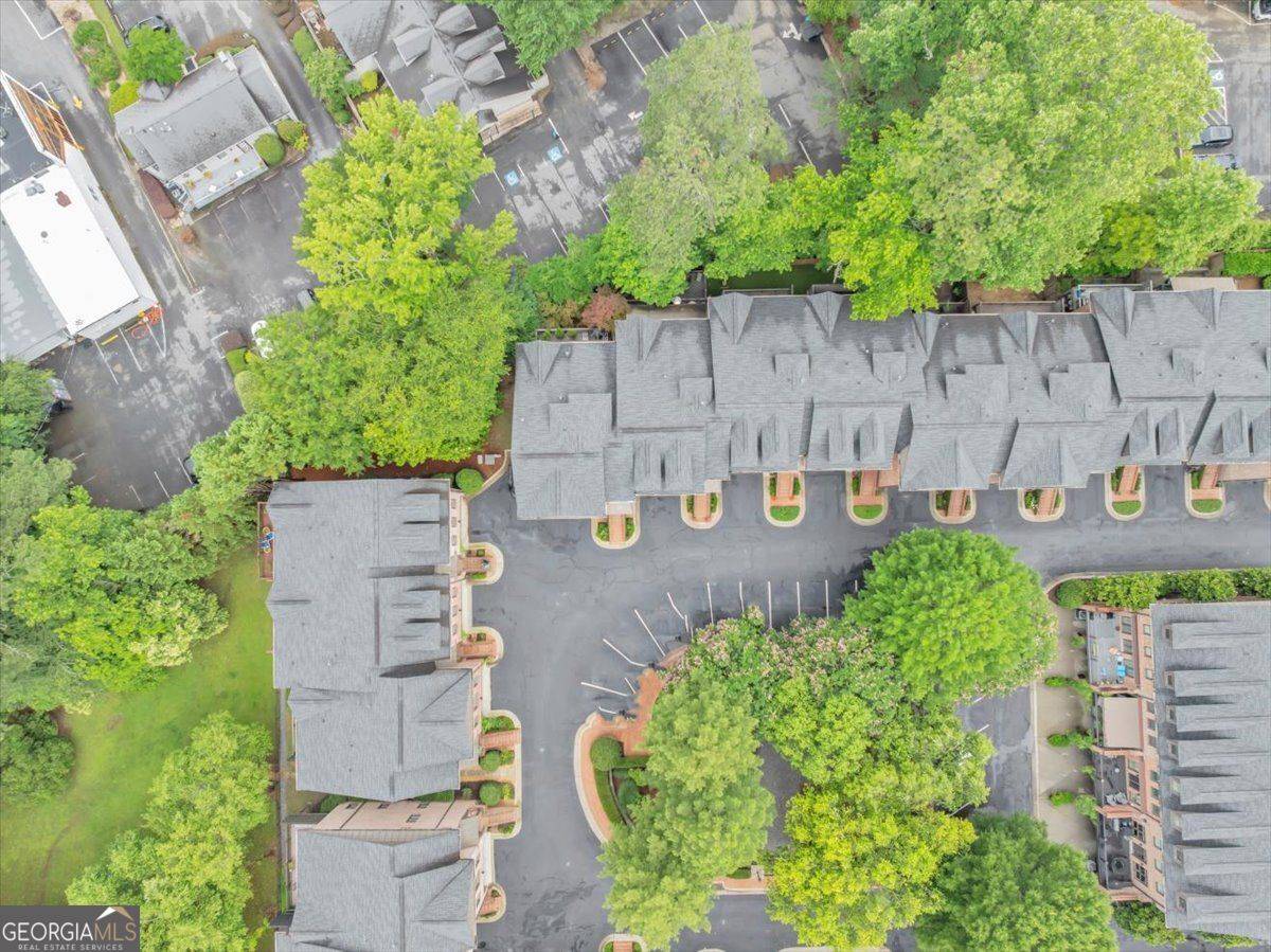 Atlanta, GA 30342,4222 Rickenbacker DR NE #9