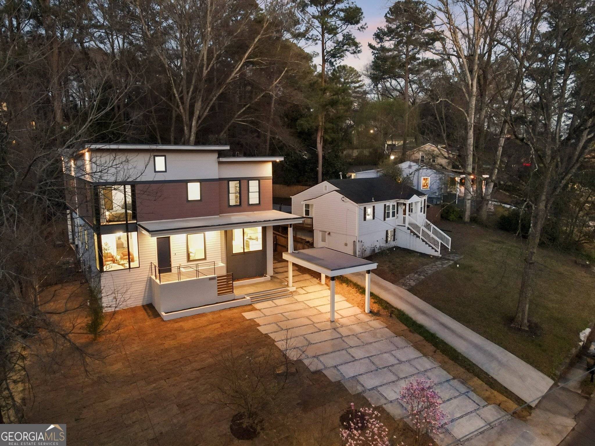 Atlanta, GA 30324,1045 Shepherds LN NE