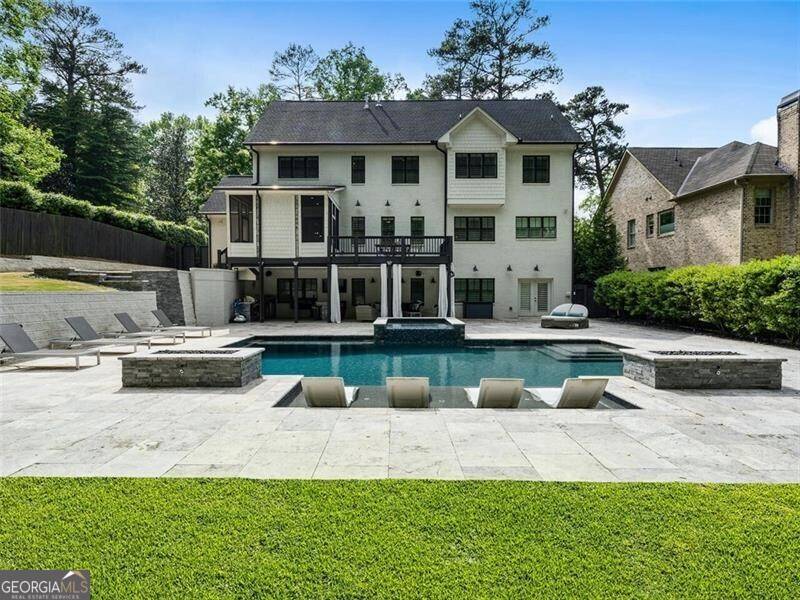 Atlanta, GA 30342,4225 Wieuca RD NE