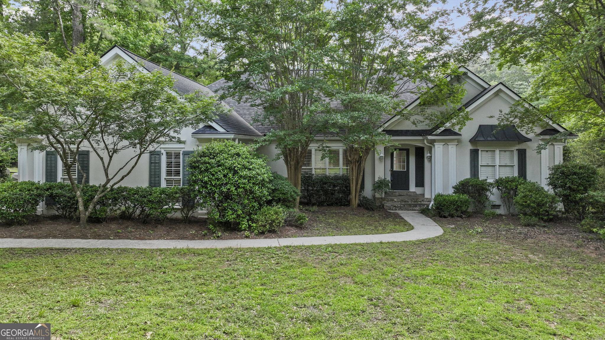 Newnan, GA 30263,255 South Shore DR