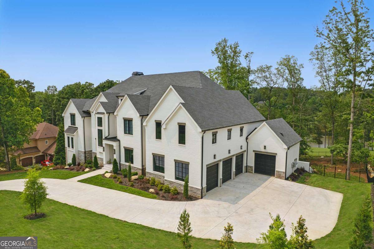 Alpharetta, GA 30004,245 Traditions DR