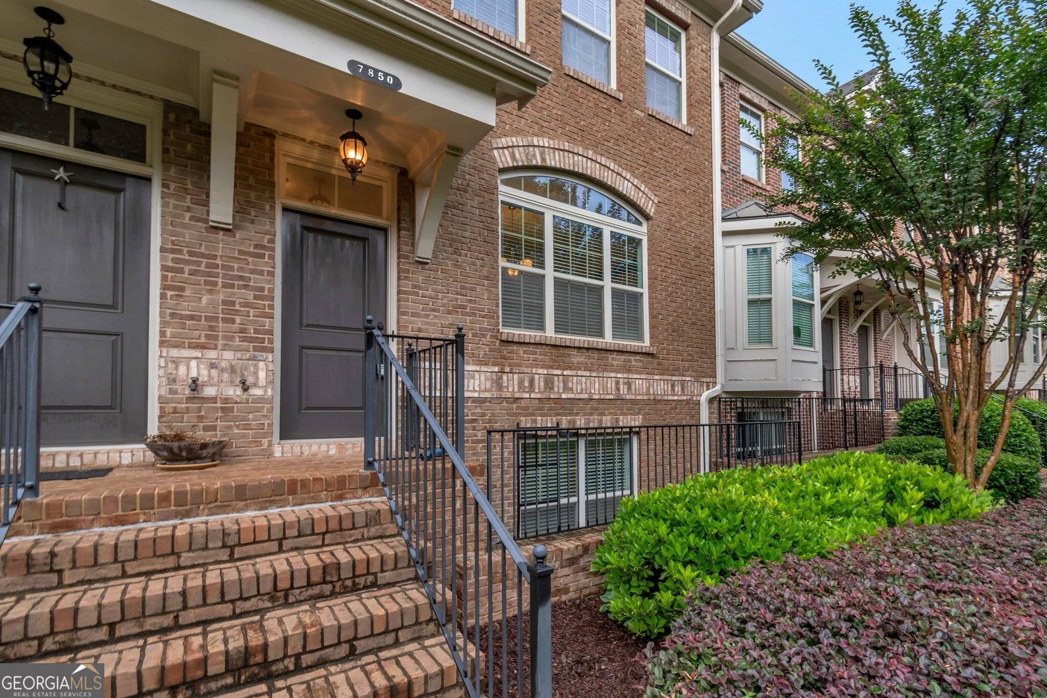 Alpharetta, GA 30005,7850 Willoughby CT