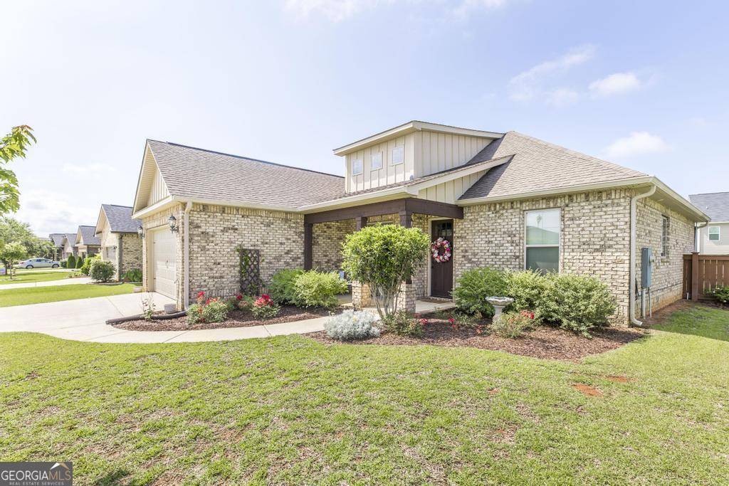 Perry, GA 31069,213 Barnyard WAY