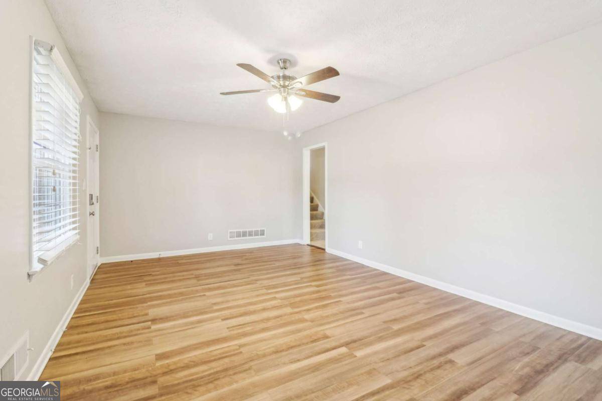 Ellenwood, GA 30294,6071 Cristie DR