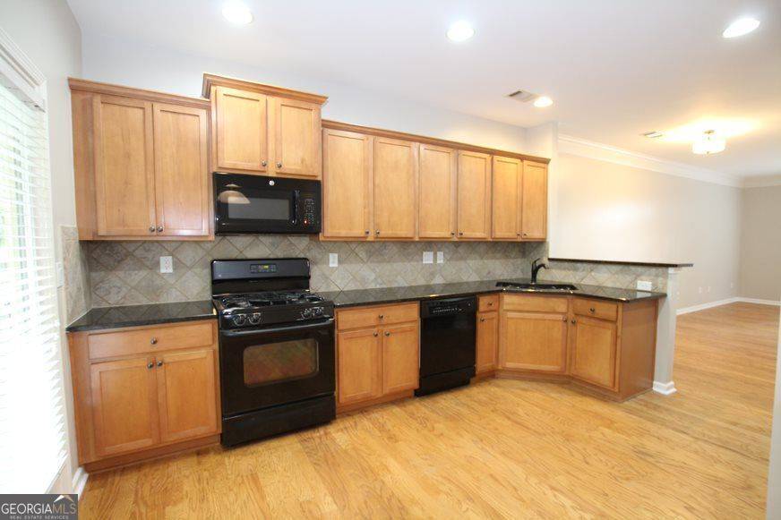 Atlanta, GA 30312,843 Commonwealth Avenue AVE SE