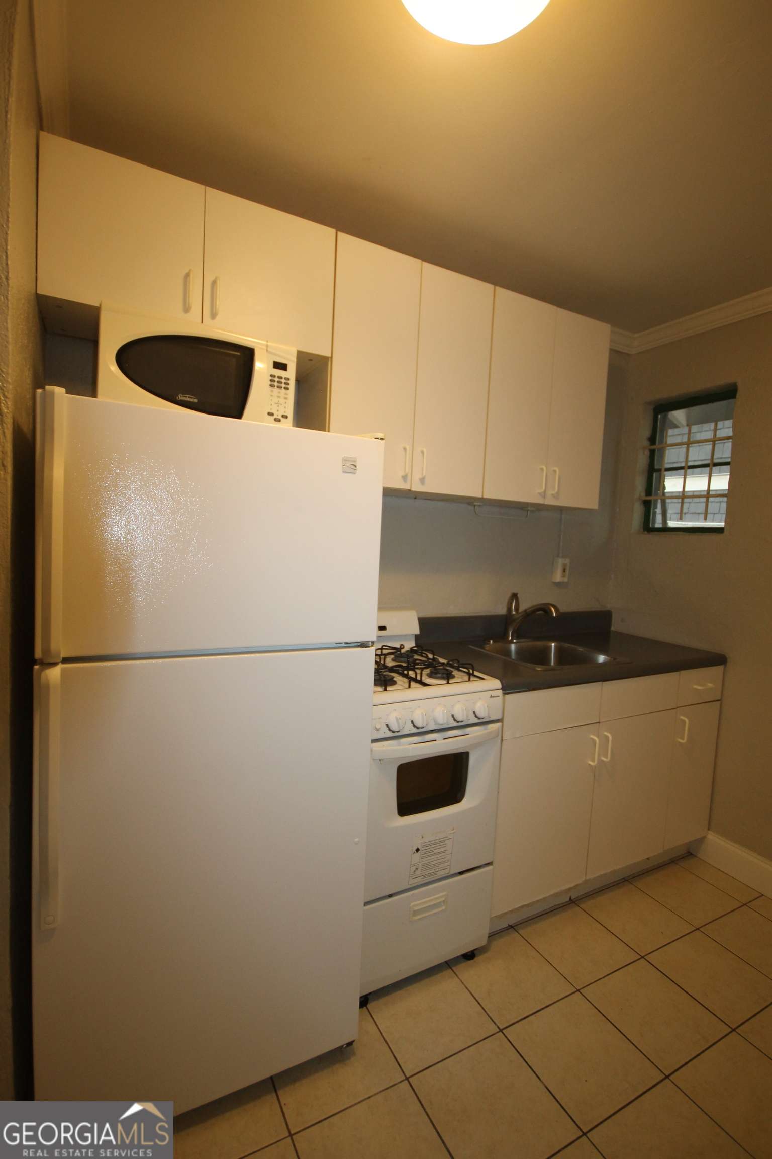 Atlanta, GA 30306,758 St Charles AVE #2
