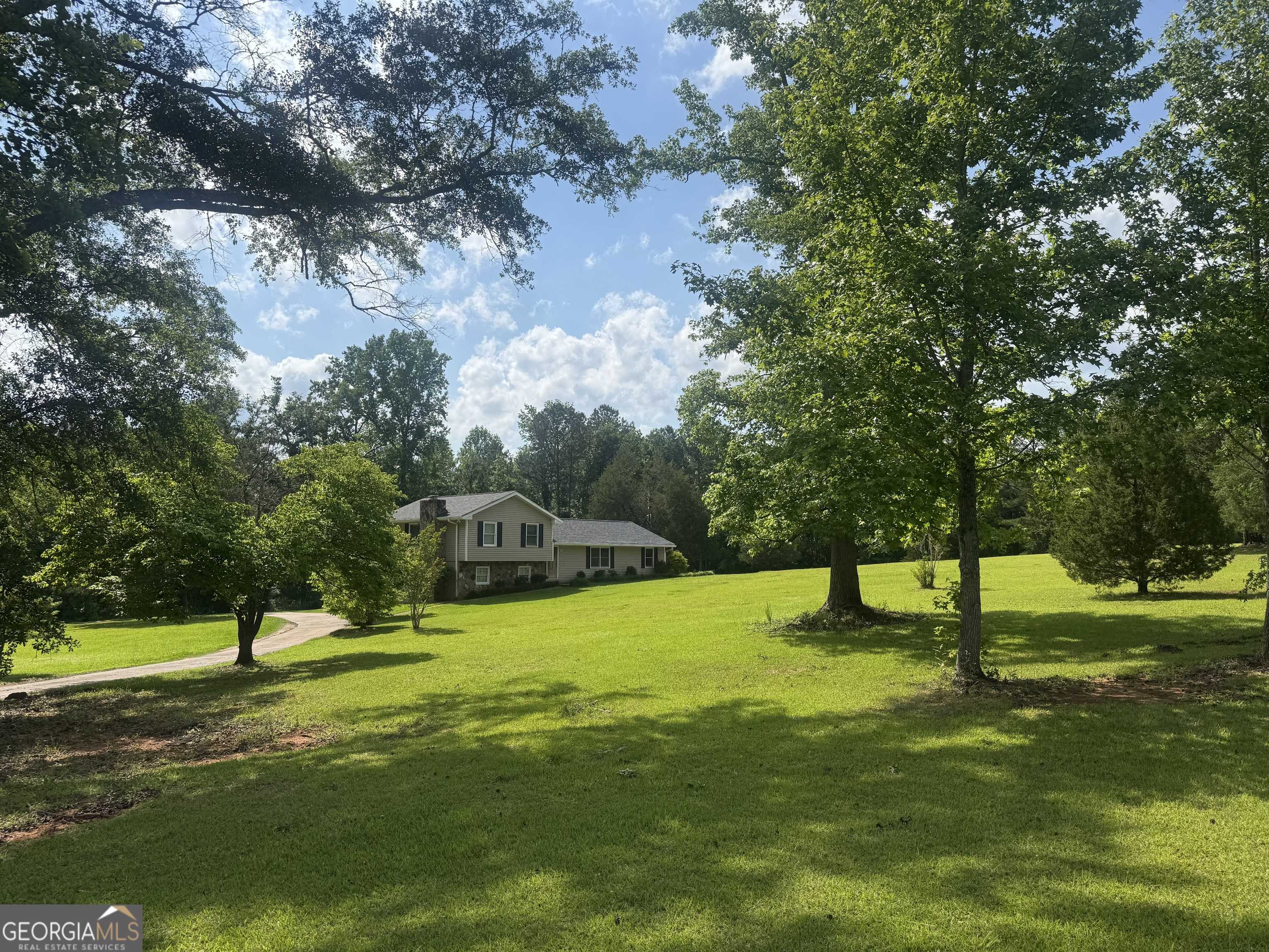 Lagrange, GA 30241,1776 Smokey RD