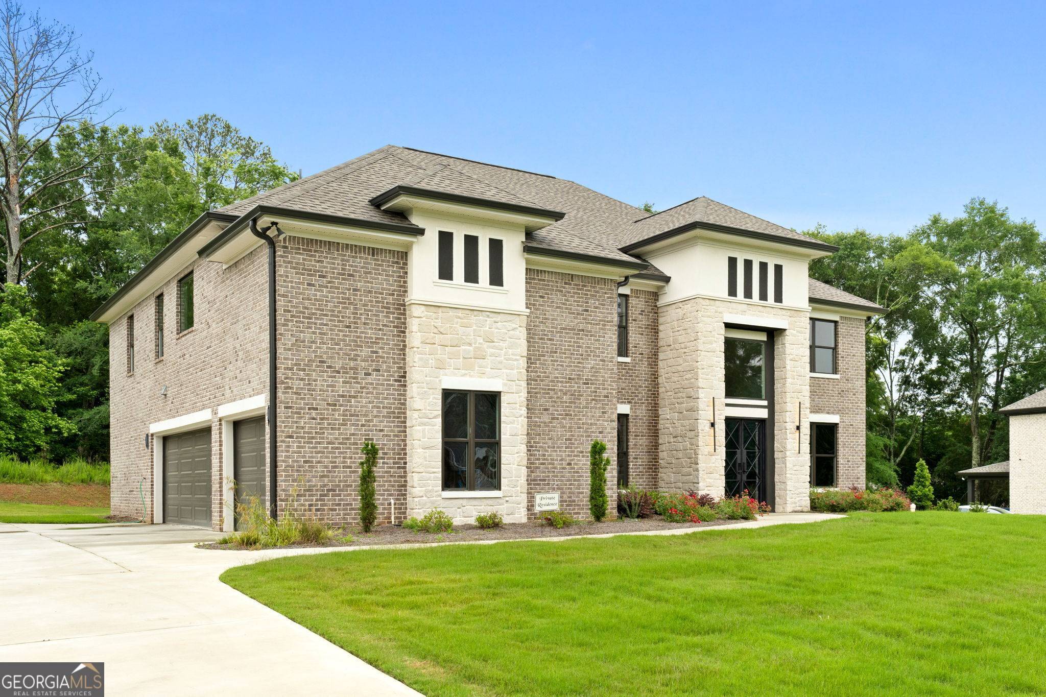 Conyers, GA 30094,3012 Flat Shoals RD SW