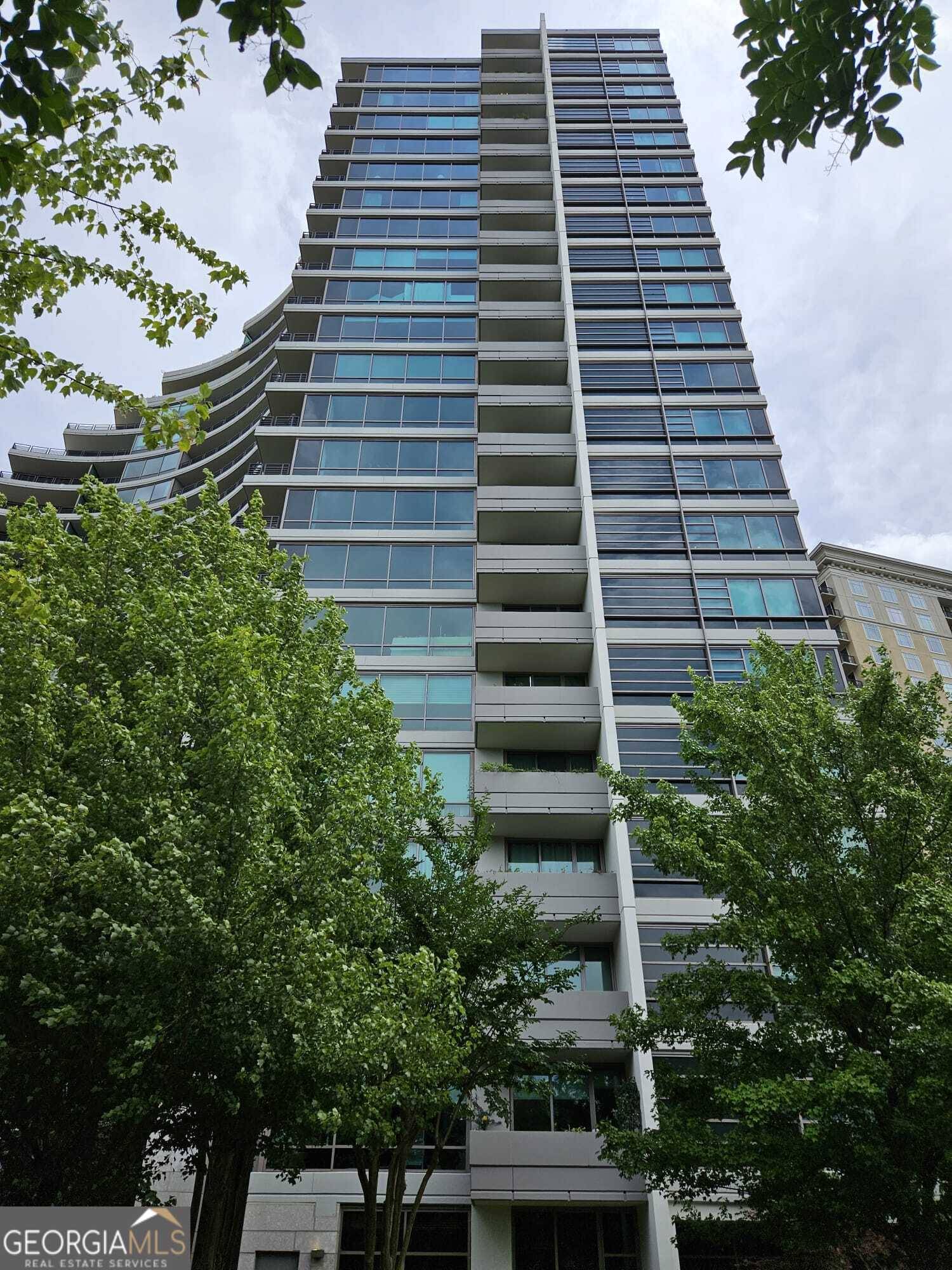 Atlanta, GA 30326,700 Park Regency PL NE #805