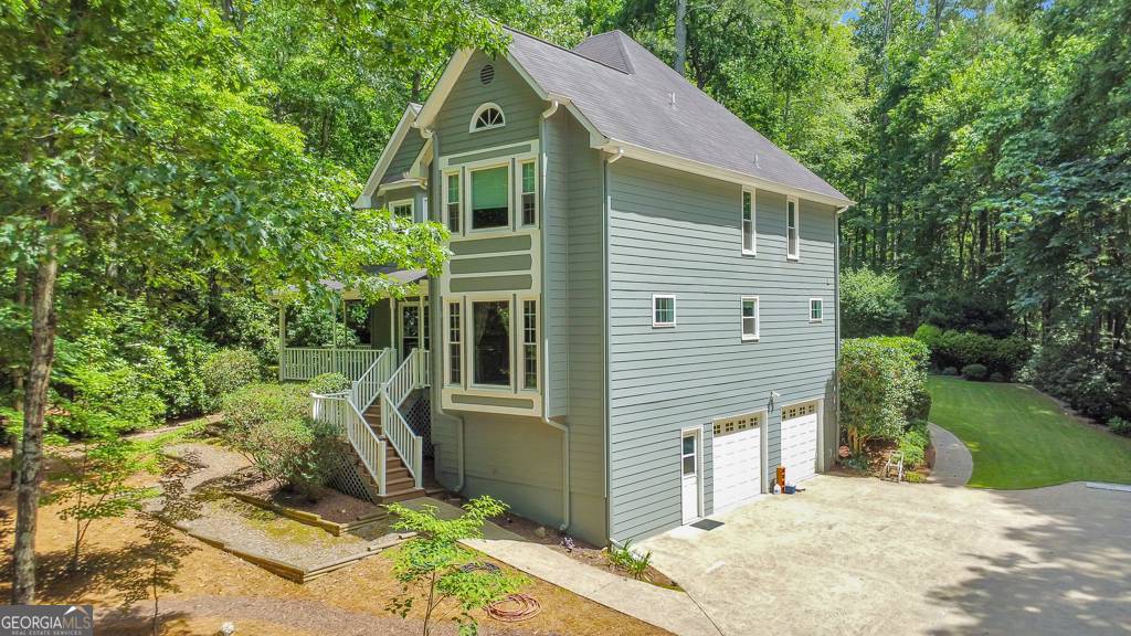 Woodstock, GA 30188,405 W Leslie CT