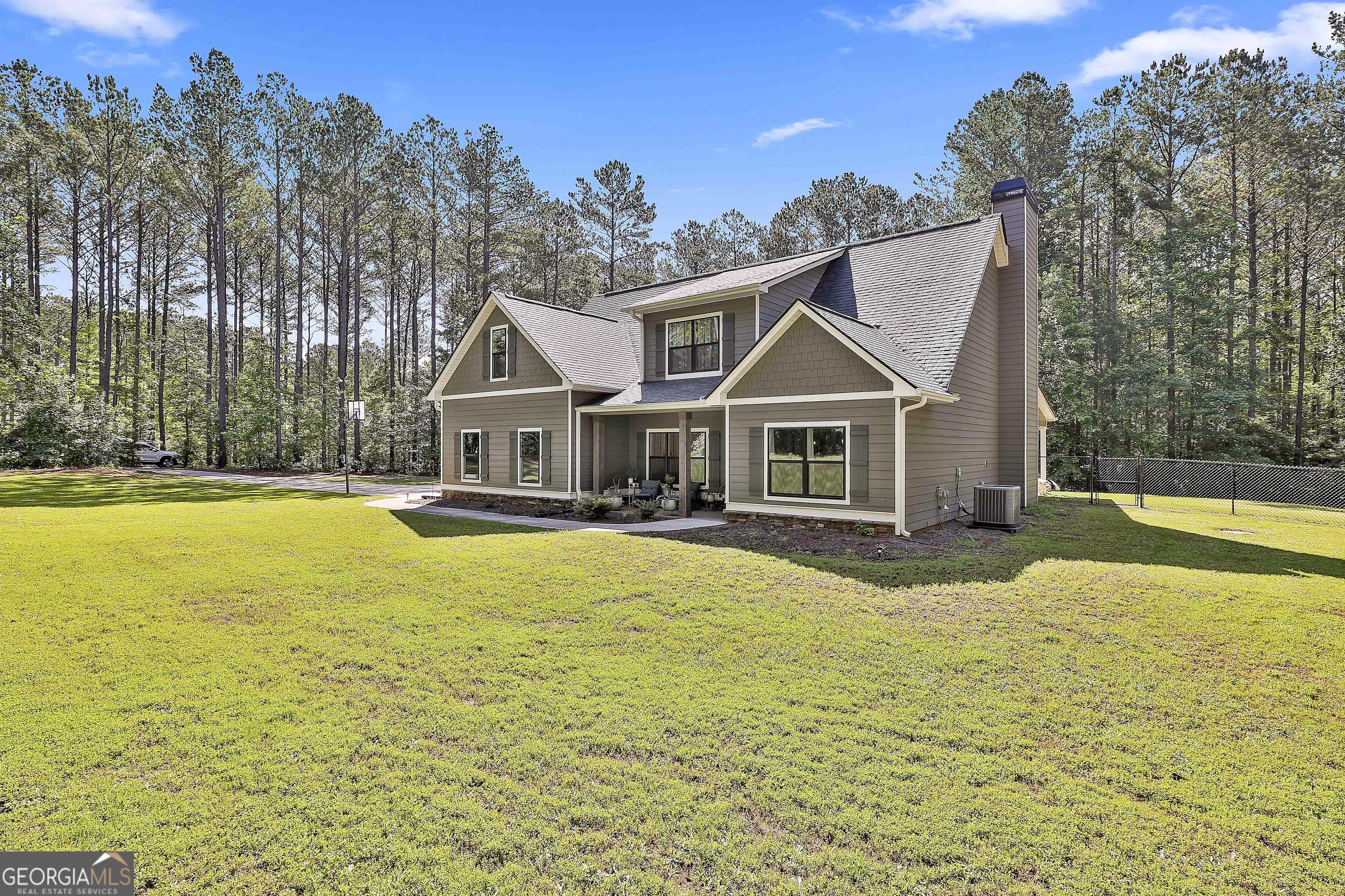 Grantville, GA 30220,211 Beavers RD