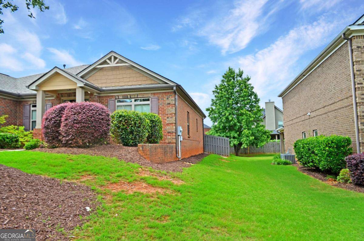 Flowery Branch, GA 30542,6241 Brookridge DR