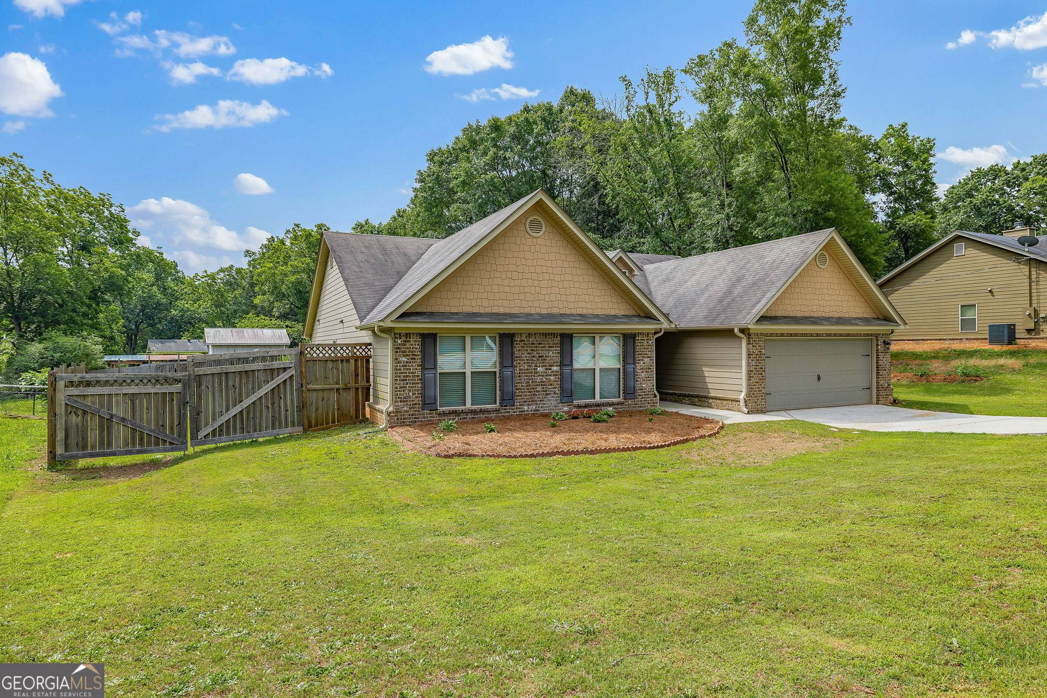 Statham, GA 30666,276 Jefferson ST