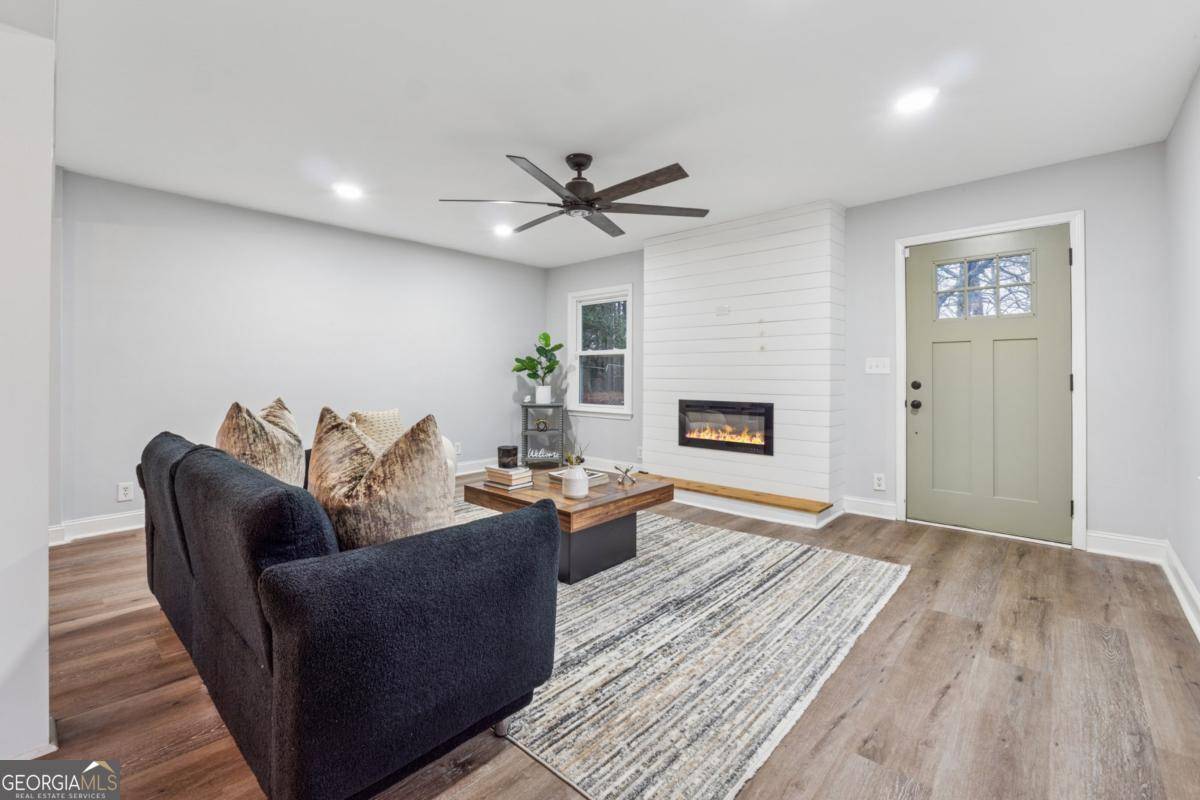Decatur, GA 30032,1849 S Columbia PL S
