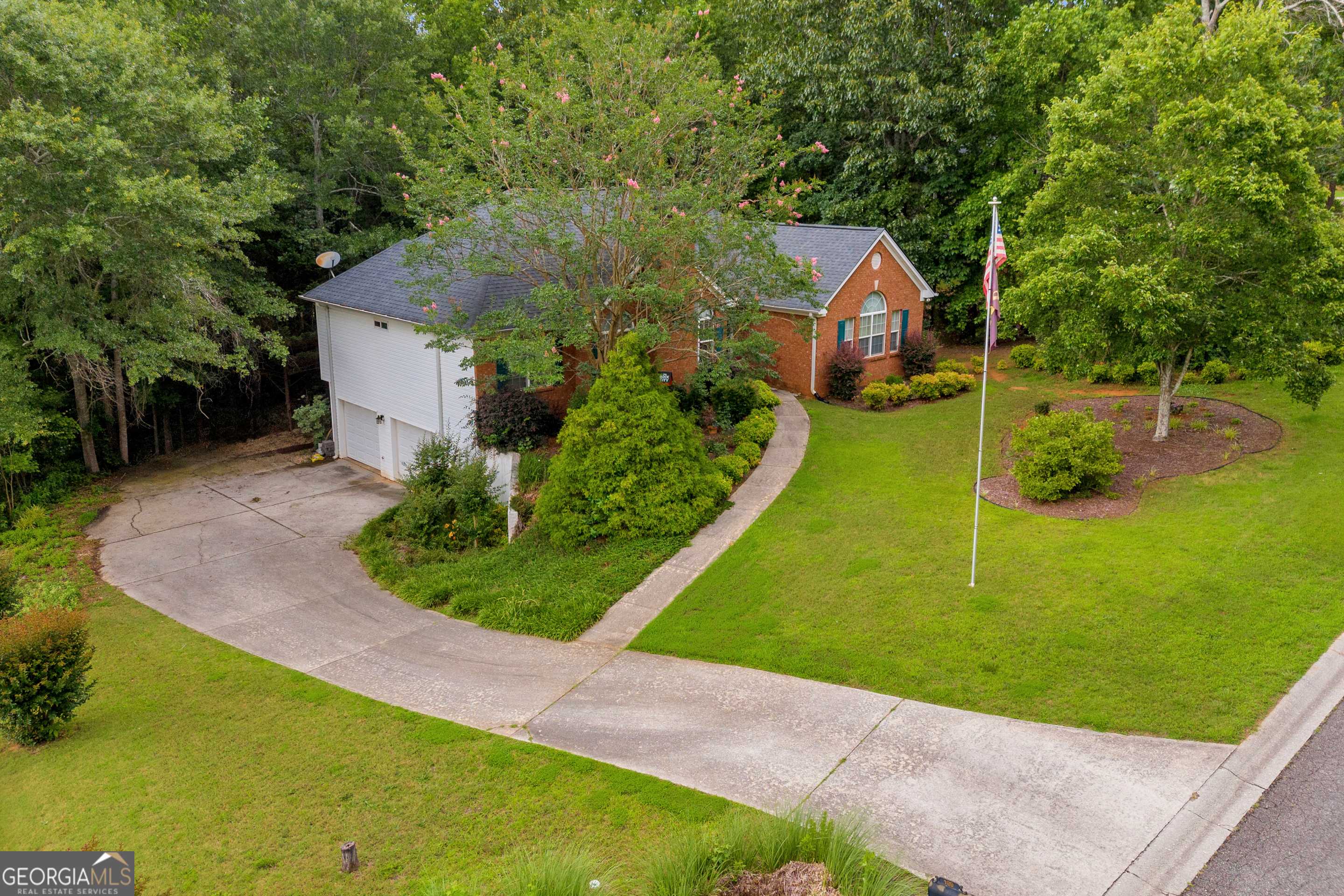 Commerce, GA 30529,199 Millwood DR