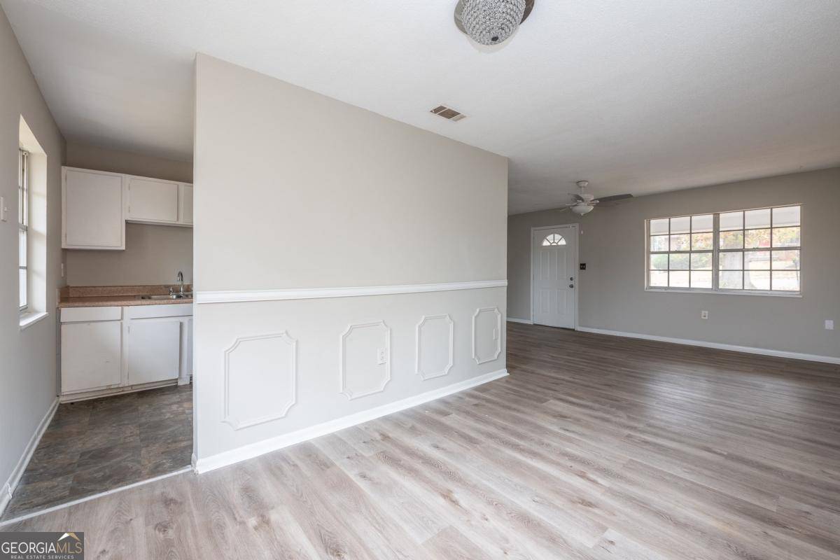 Atlanta, GA 30331,4046 Doster DR SW