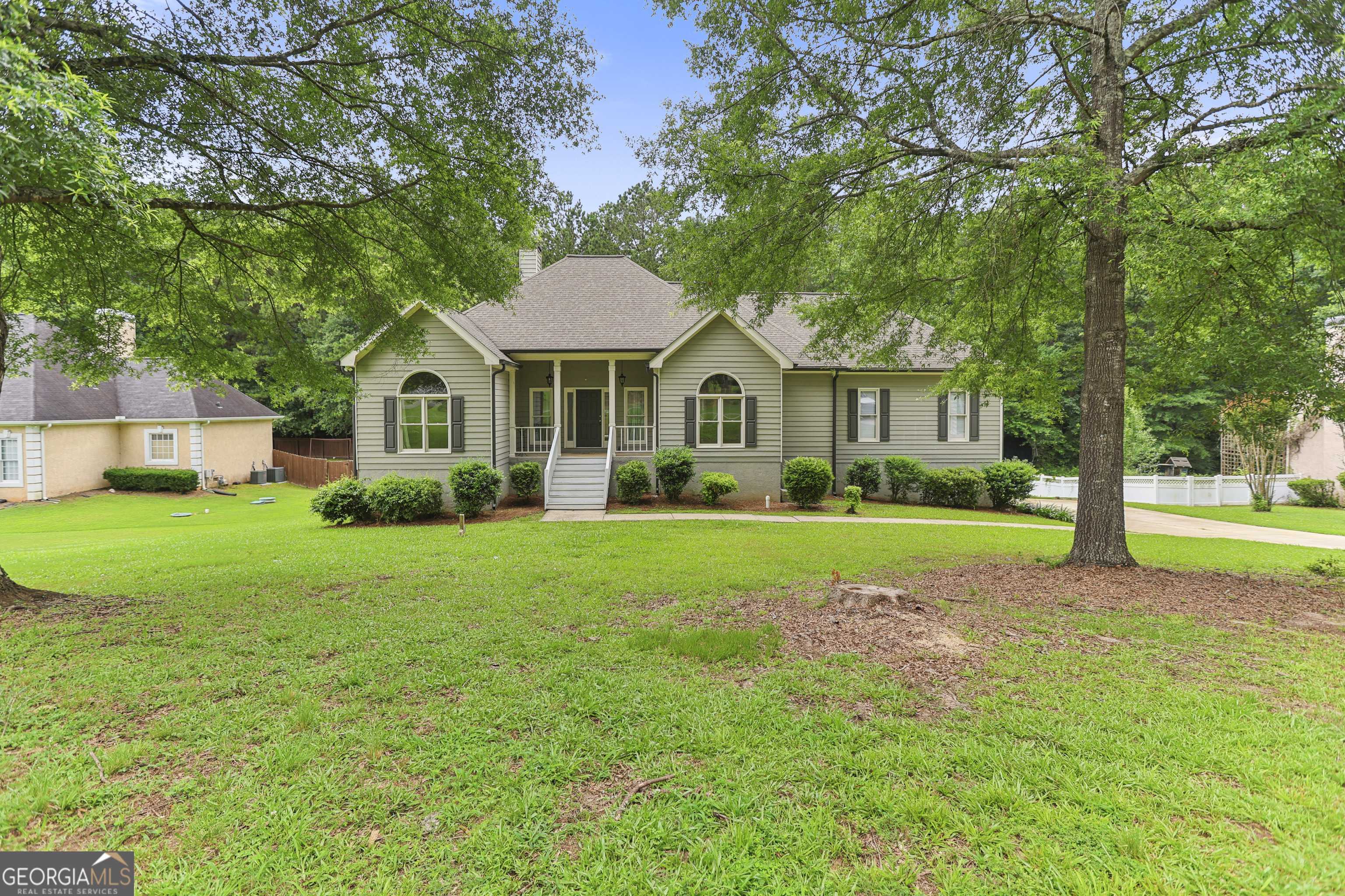 Sharpsburg, GA 30277,70 Indian Bluff DR