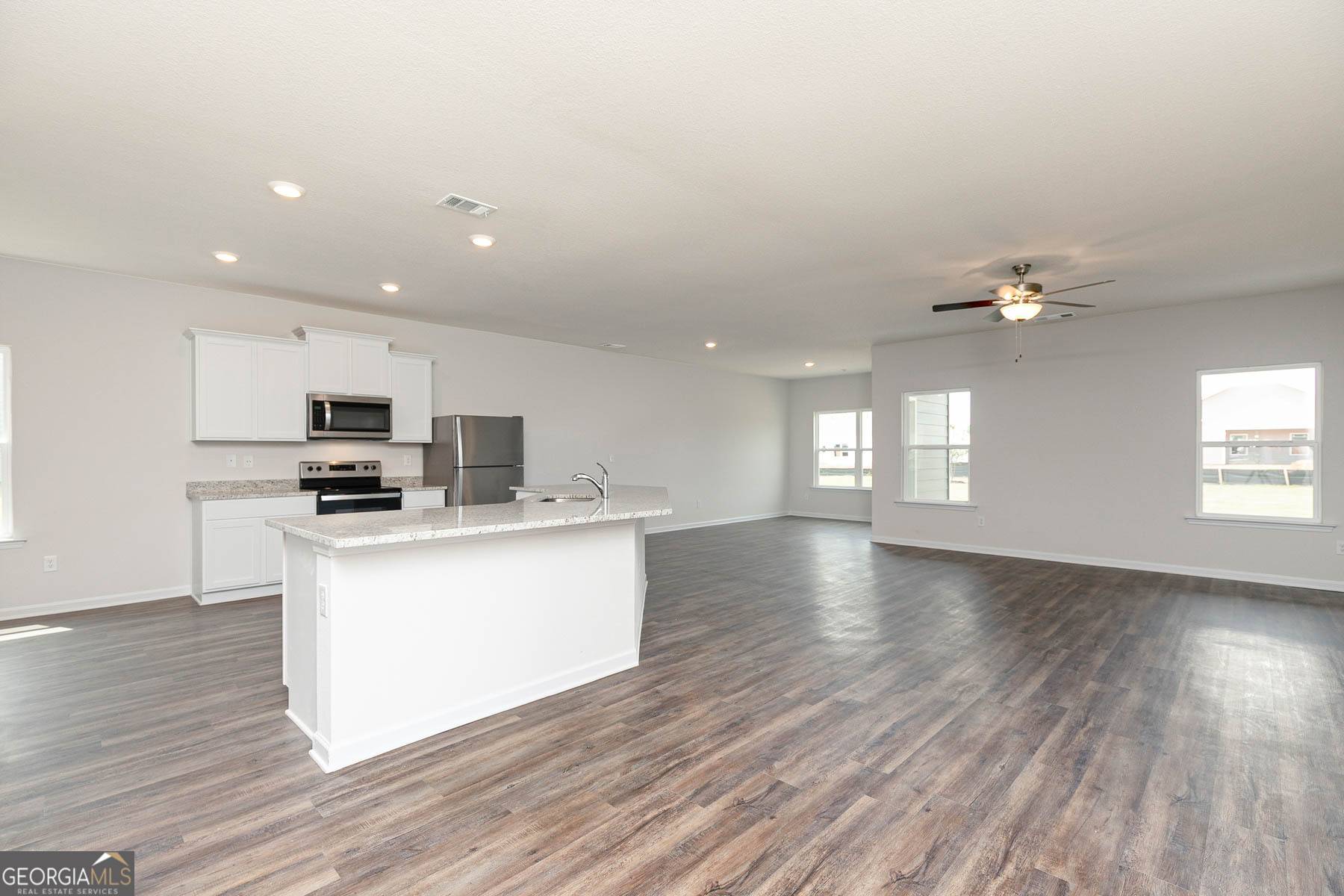 Locust Grove, GA 30248,276 Oliver DR