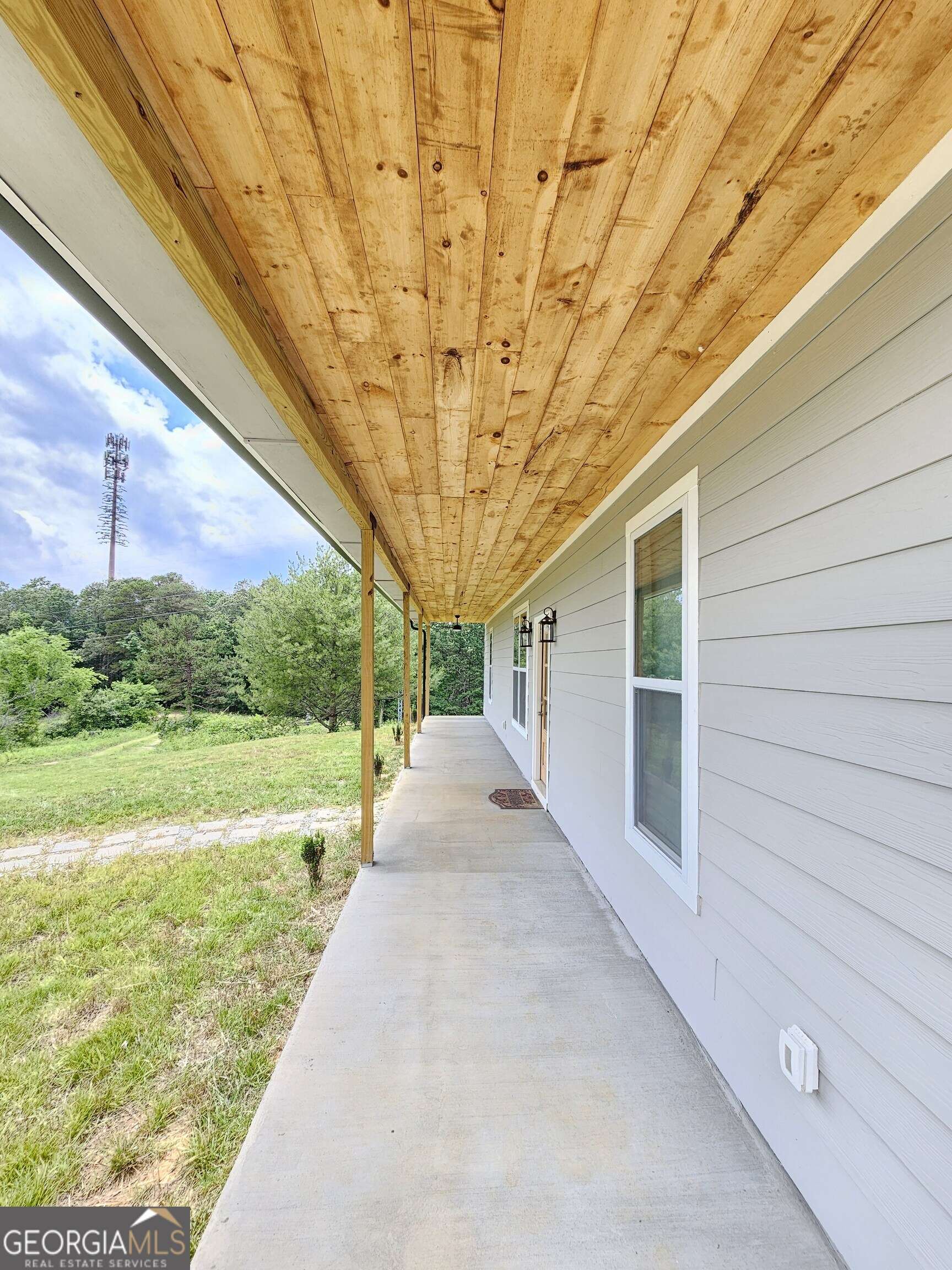 Lakemont, GA 30552,65 Log Cabin Lane