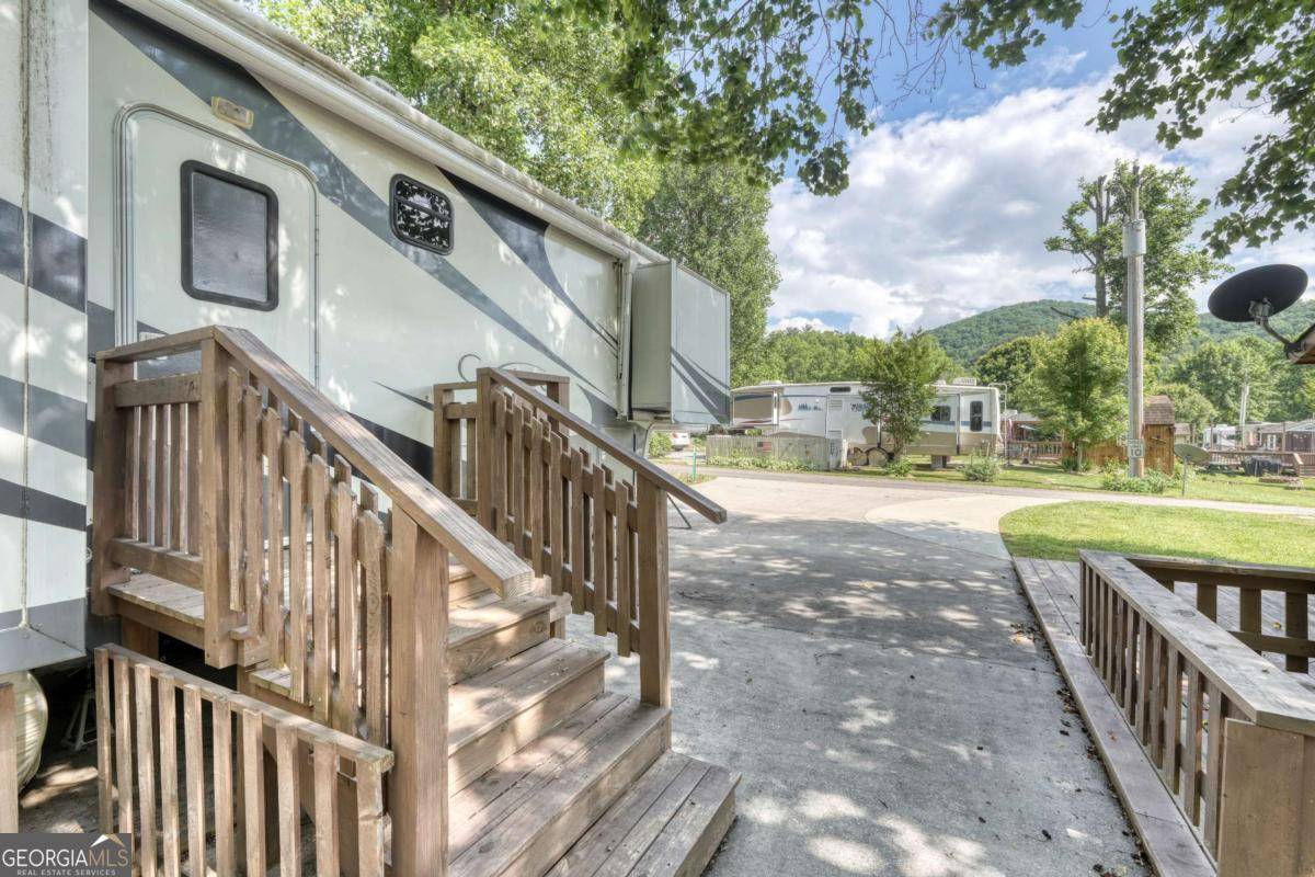 Blairsville, GA 30512,28 Destination DR