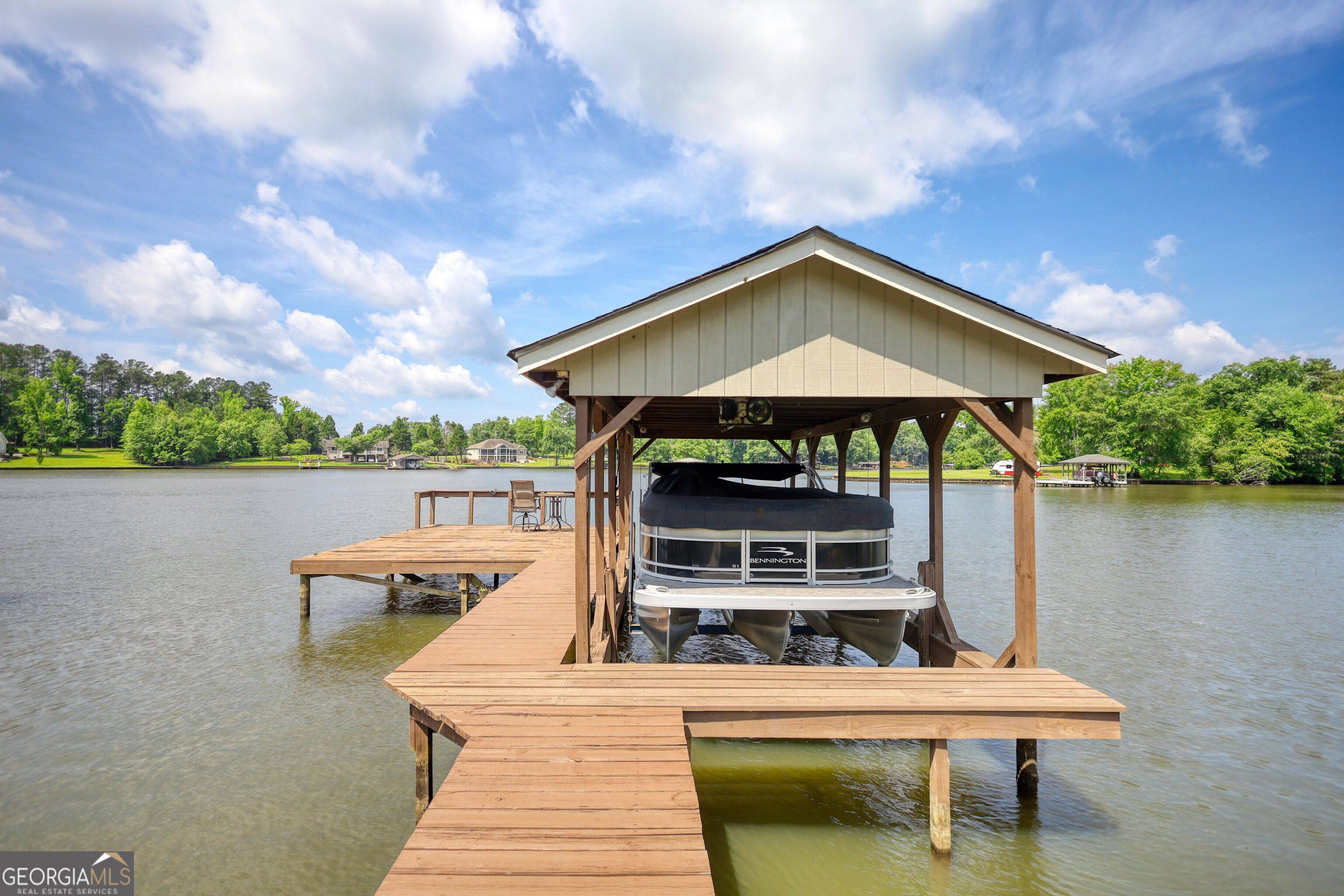 Eatonton, GA 31024,233 S Spring RD